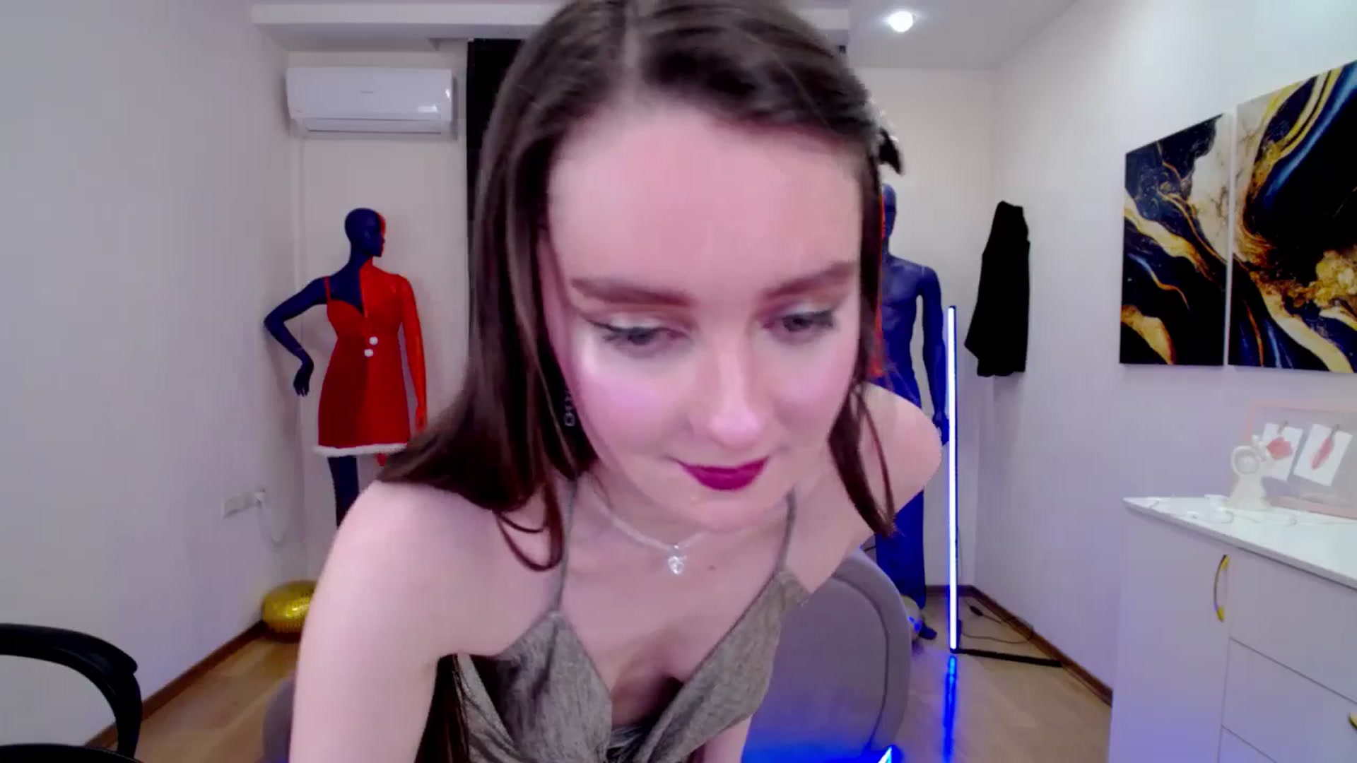 Gallery image thumbnail from Milim_Nava's myfreecams stream on, 03/22/2025, 09:41 image 19 of 20