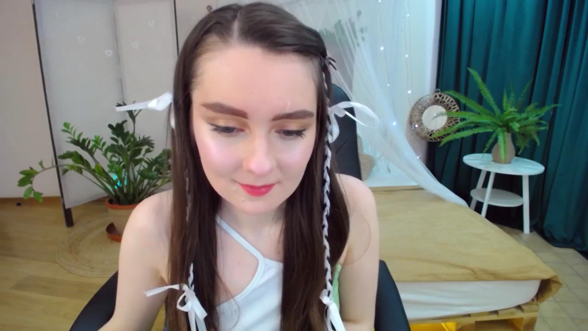 Gallery image thumbnail from Milim_Nava's myfreecams stream on, 03/23/2025, 11:33 image 8 of 20