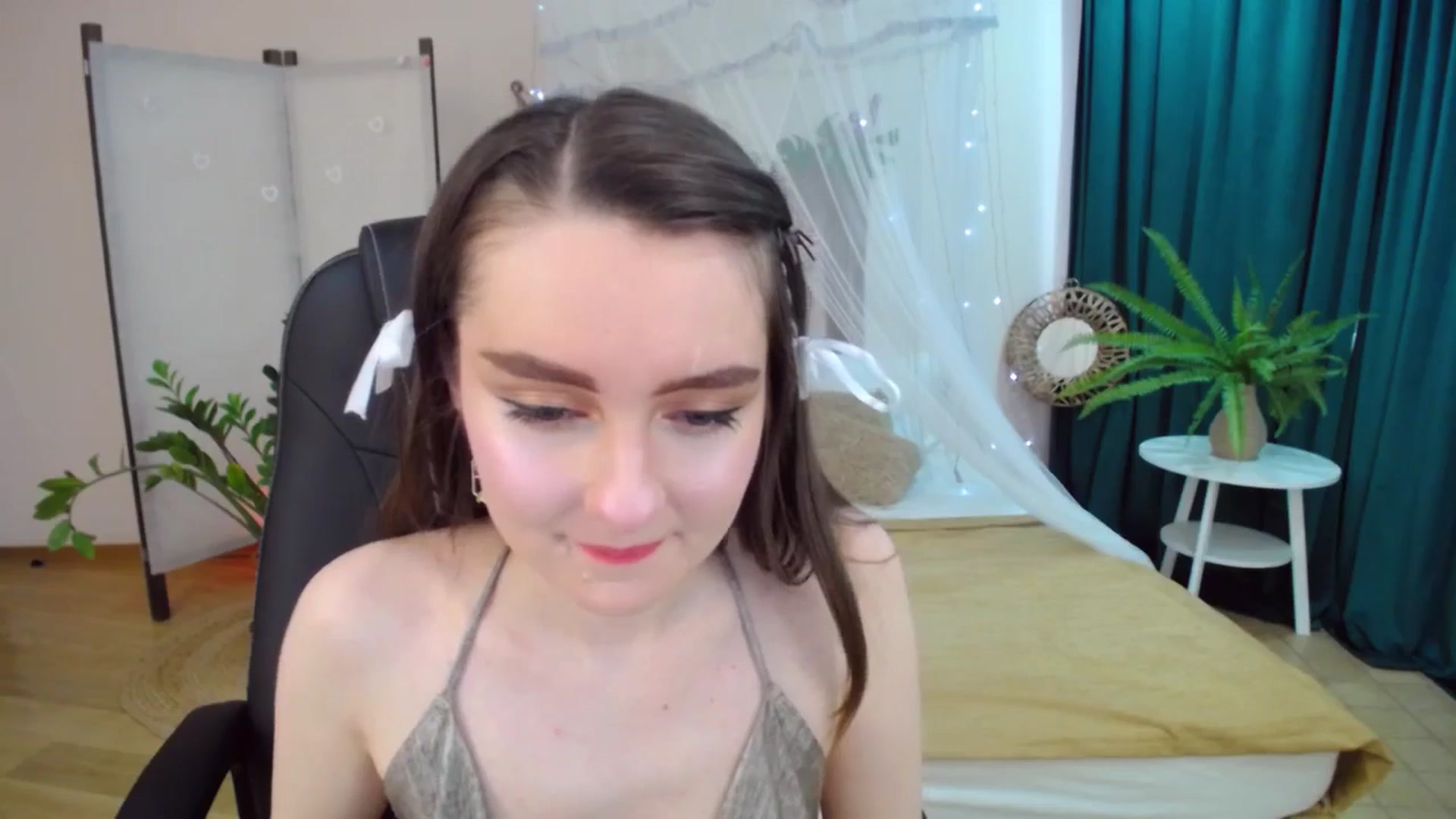 Gallery image thumbnail from Milim_Nava's myfreecams stream on, 03/23/2025, 12:48 image 5 of 20