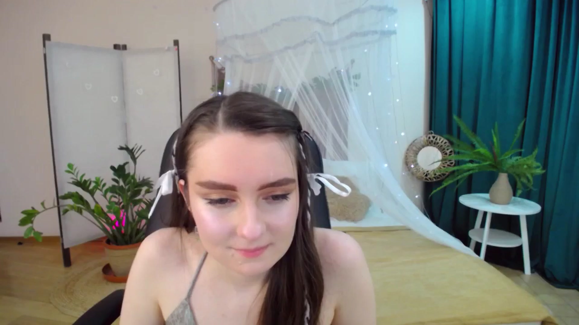 Gallery image thumbnail from Milim_Nava's myfreecams stream on, 03/23/2025, 16:51 image 9 of 20