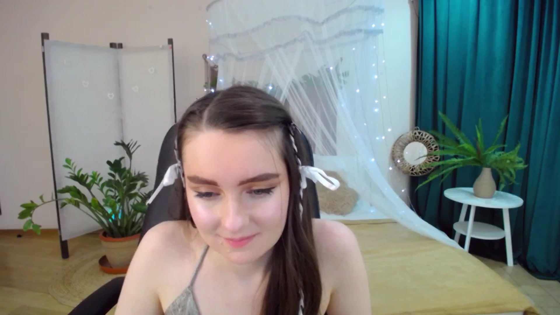 Gallery image thumbnail from Milim_Nava's myfreecams stream on, 03/23/2025, 16:51 image 12 of 20