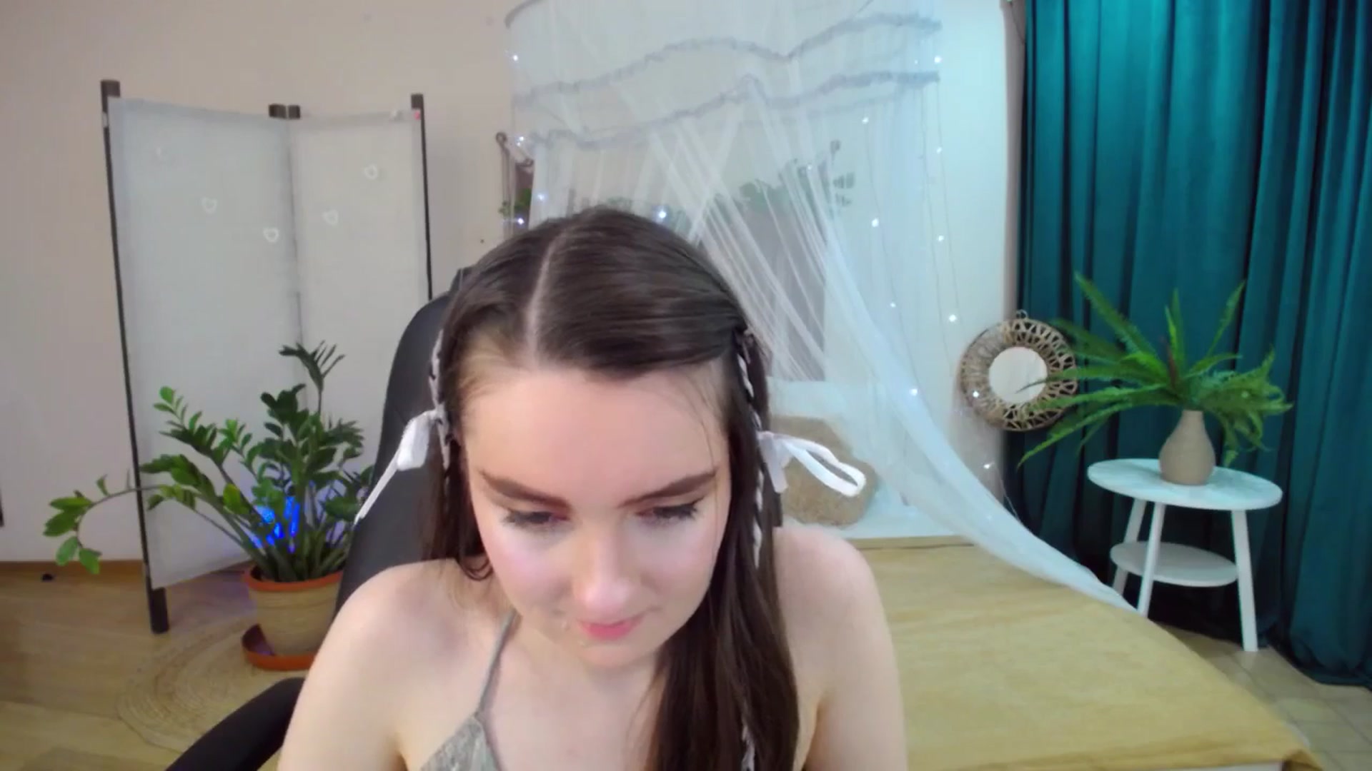 Gallery image thumbnail from Milim_Nava's myfreecams stream on, 03/23/2025, 16:51 image 13 of 20
