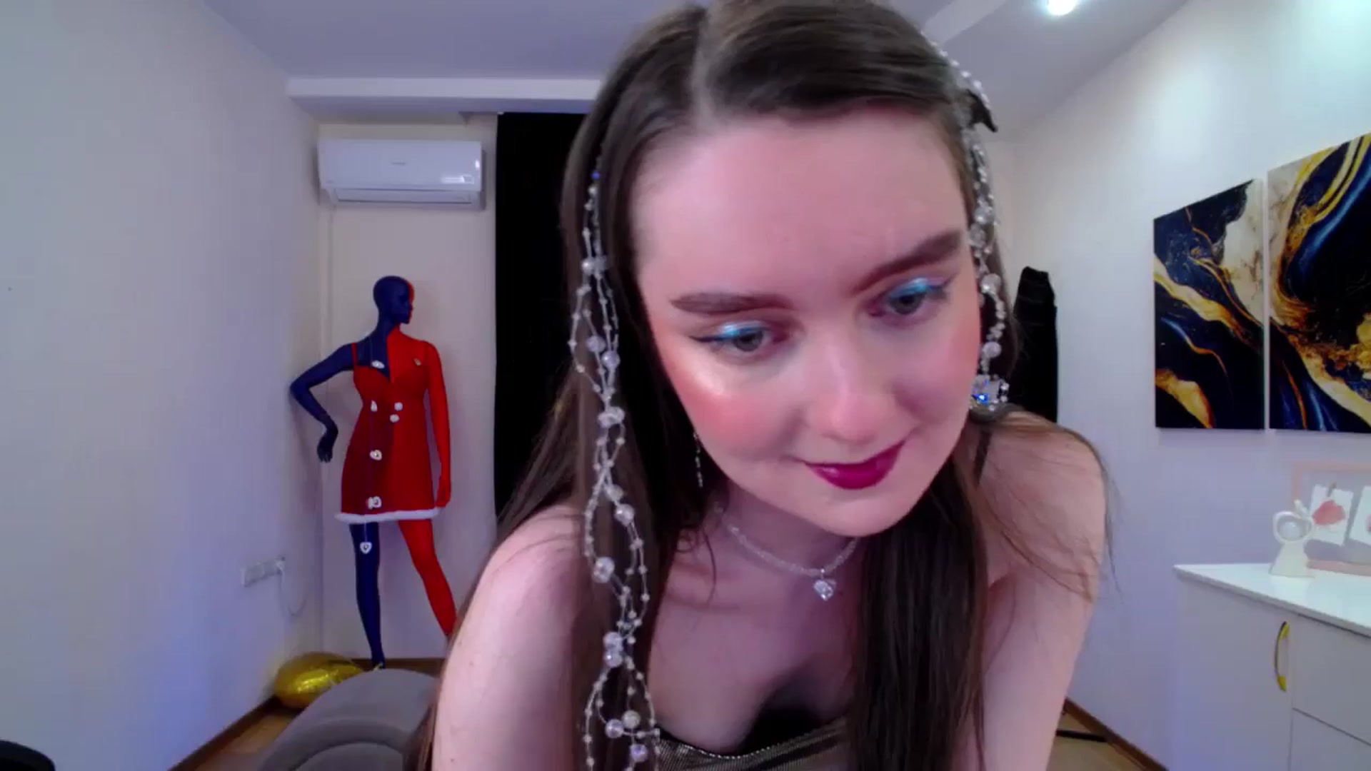 Gallery image thumbnail from Milim_Nava's myfreecams stream on, 03/26/2025, 20:30 image 14 of 20