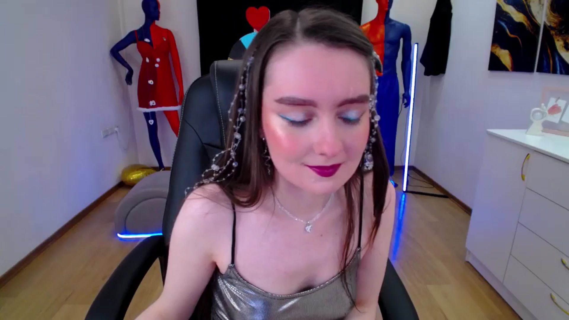 Gallery image thumbnail from Milim_Nava's myfreecams stream on, 03/26/2025, 20:30 image 15 of 20
