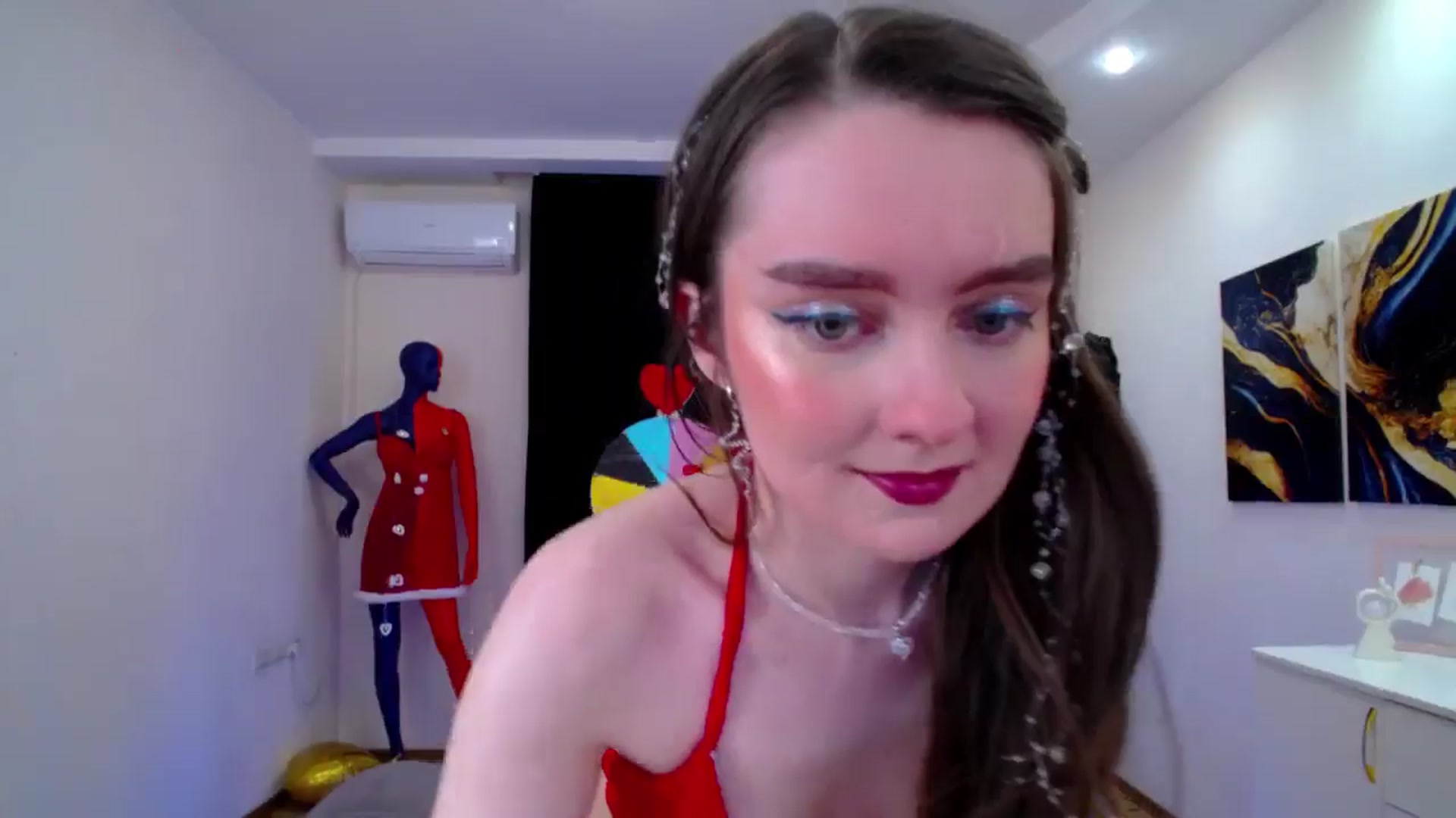 Gallery image thumbnail from Milim_Nava's myfreecams stream on, 03/26/2025, 20:30 image 19 of 20