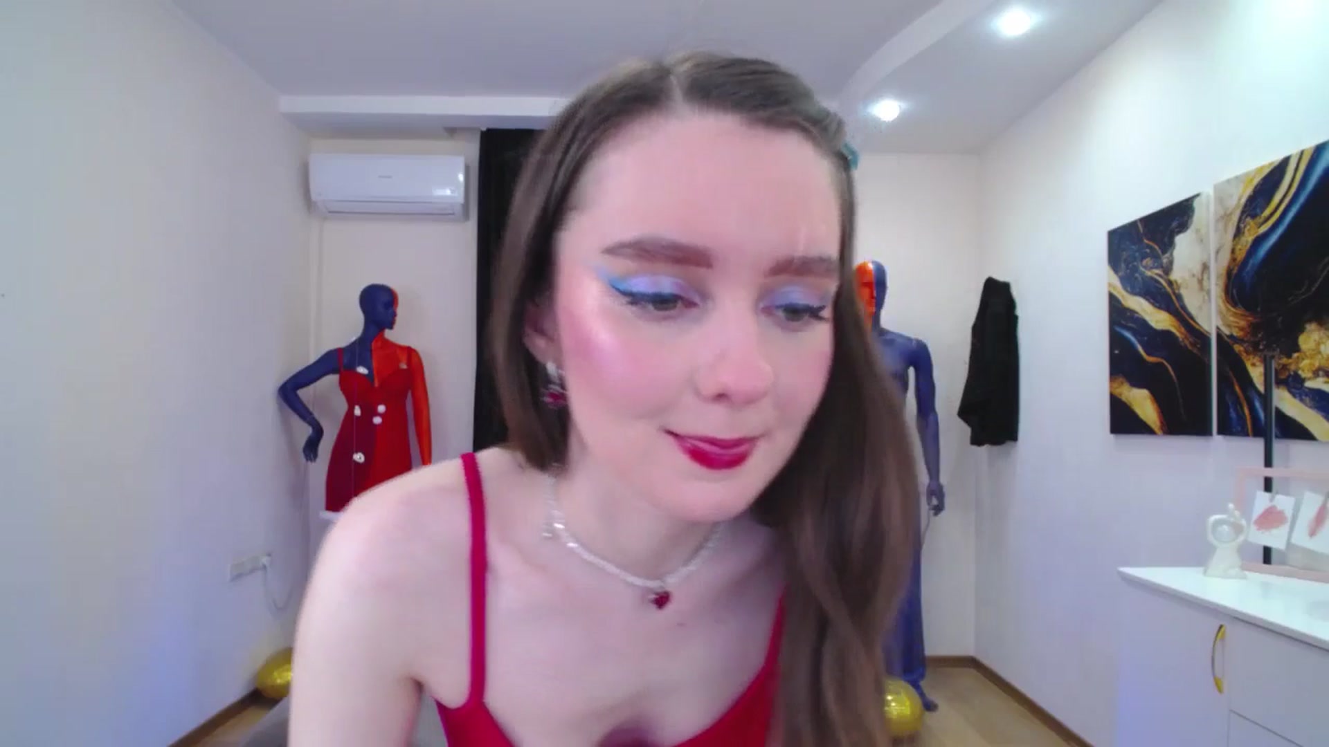 Gallery image thumbnail from Milim_Nava's myfreecams stream on, 03/30/2025, 12:43 image 16 of 20