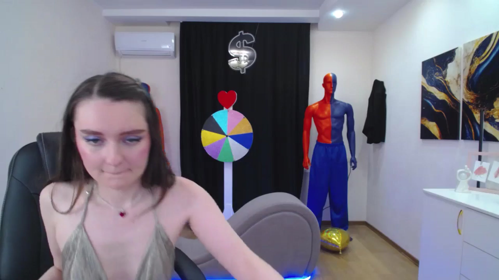 Gallery image thumbnail from Milim_Nava's myfreecams stream on, 03/30/2025, 17:44 image 2 of 20