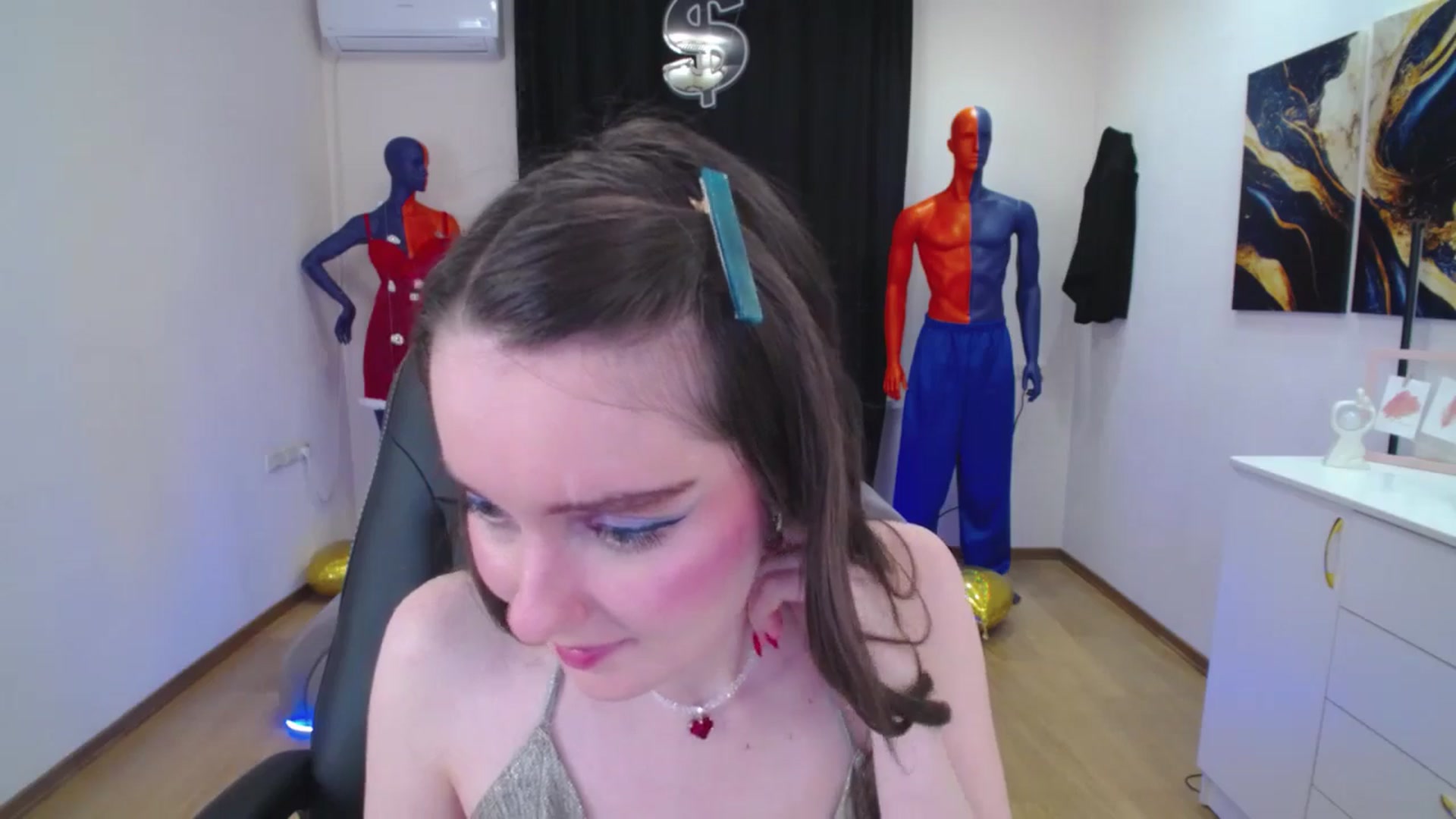 Gallery image thumbnail from Milim_Nava's myfreecams stream on, 03/30/2025, 17:44 image 7 of 20