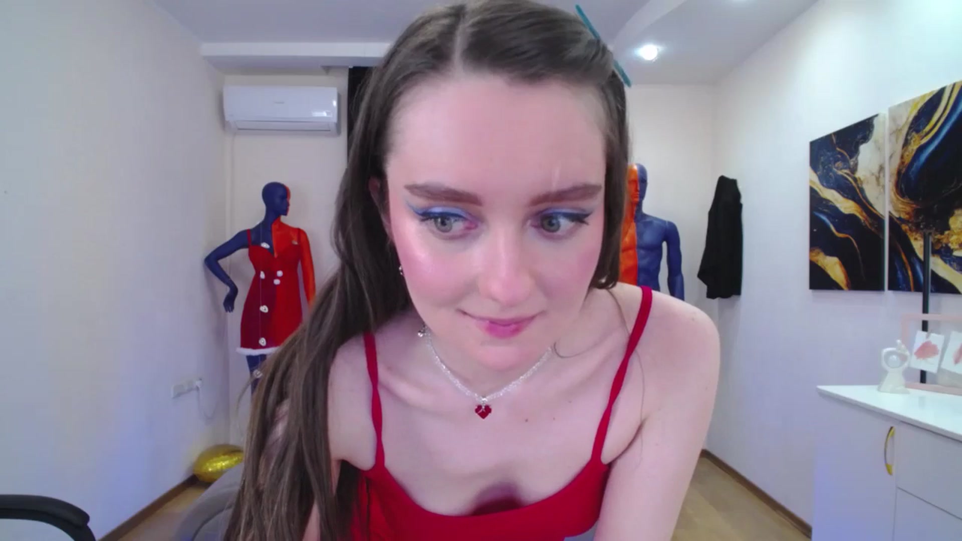 Gallery image thumbnail from Milim_Nava's myfreecams stream on, 03/30/2025, 18:23 image 6 of 20