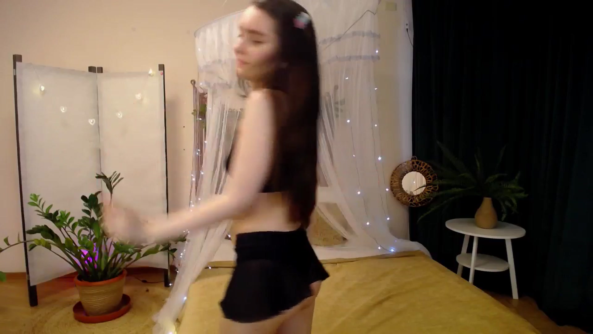 Gallery image thumbnail from Milim_Nava's myfreecams stream on, 04/02/2025, 07:19 image 2 of 20