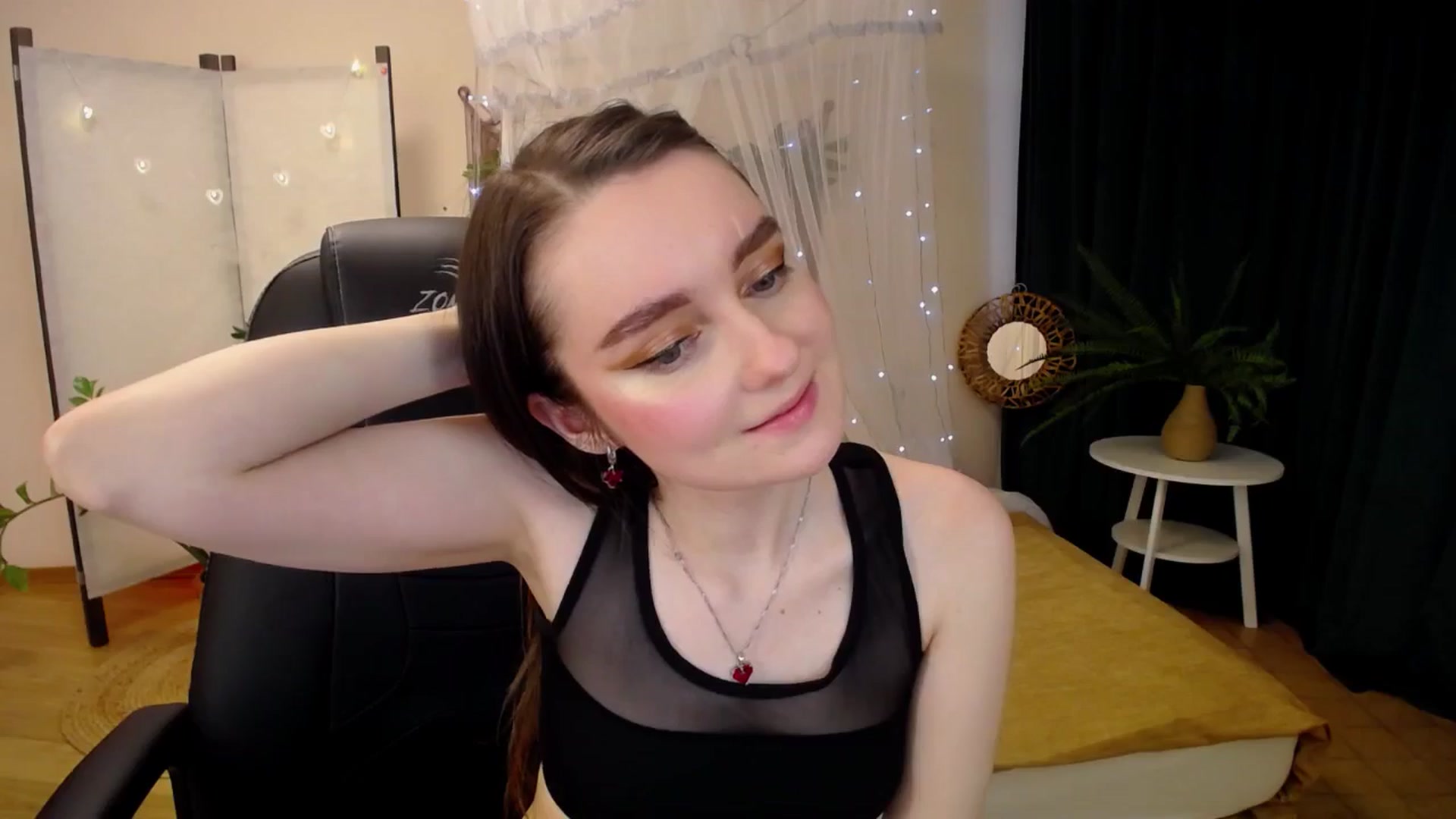 Gallery image thumbnail from Milim_Nava's myfreecams stream on, 04/02/2025, 07:19 image 10 of 20