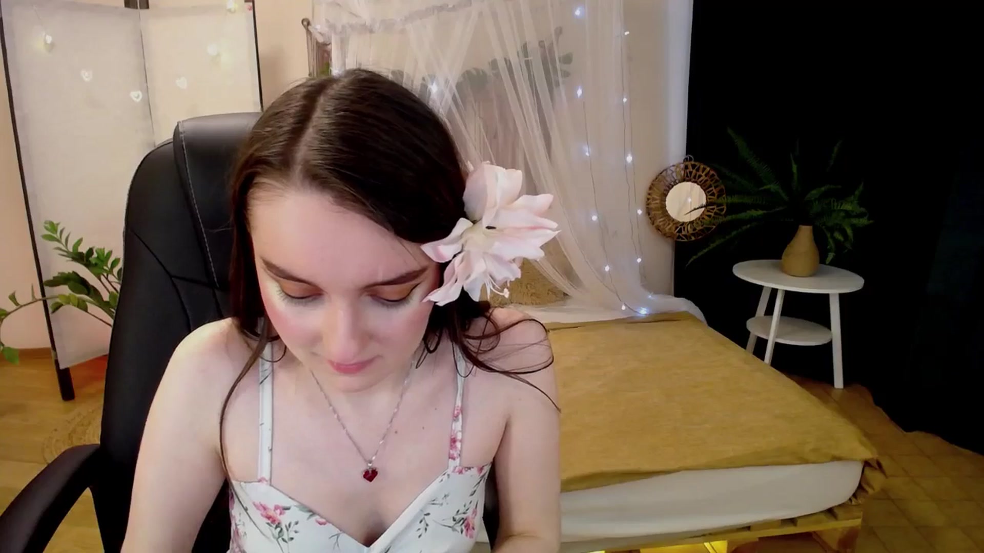 Gallery image thumbnail from Milim_Nava's myfreecams stream on, 04/02/2025, 10:51 image 9 of 20