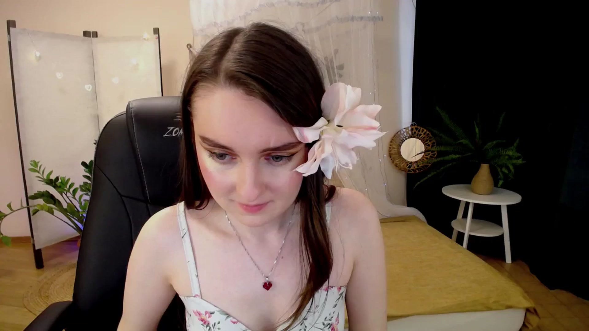 Gallery image thumbnail from Milim_Nava's myfreecams stream on, 04/02/2025, 10:51 image 17 of 20