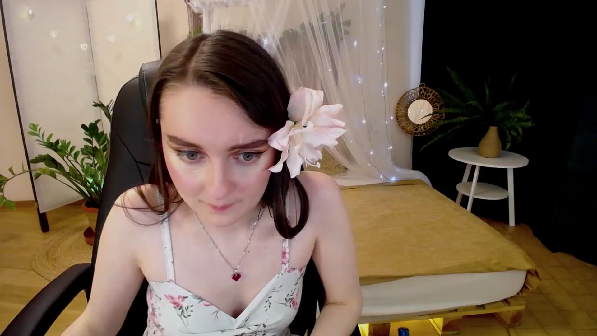 Gallery image thumbnail from Milim_Nava's myfreecams stream on, 04/02/2025, 11:08 image 11 of 20
