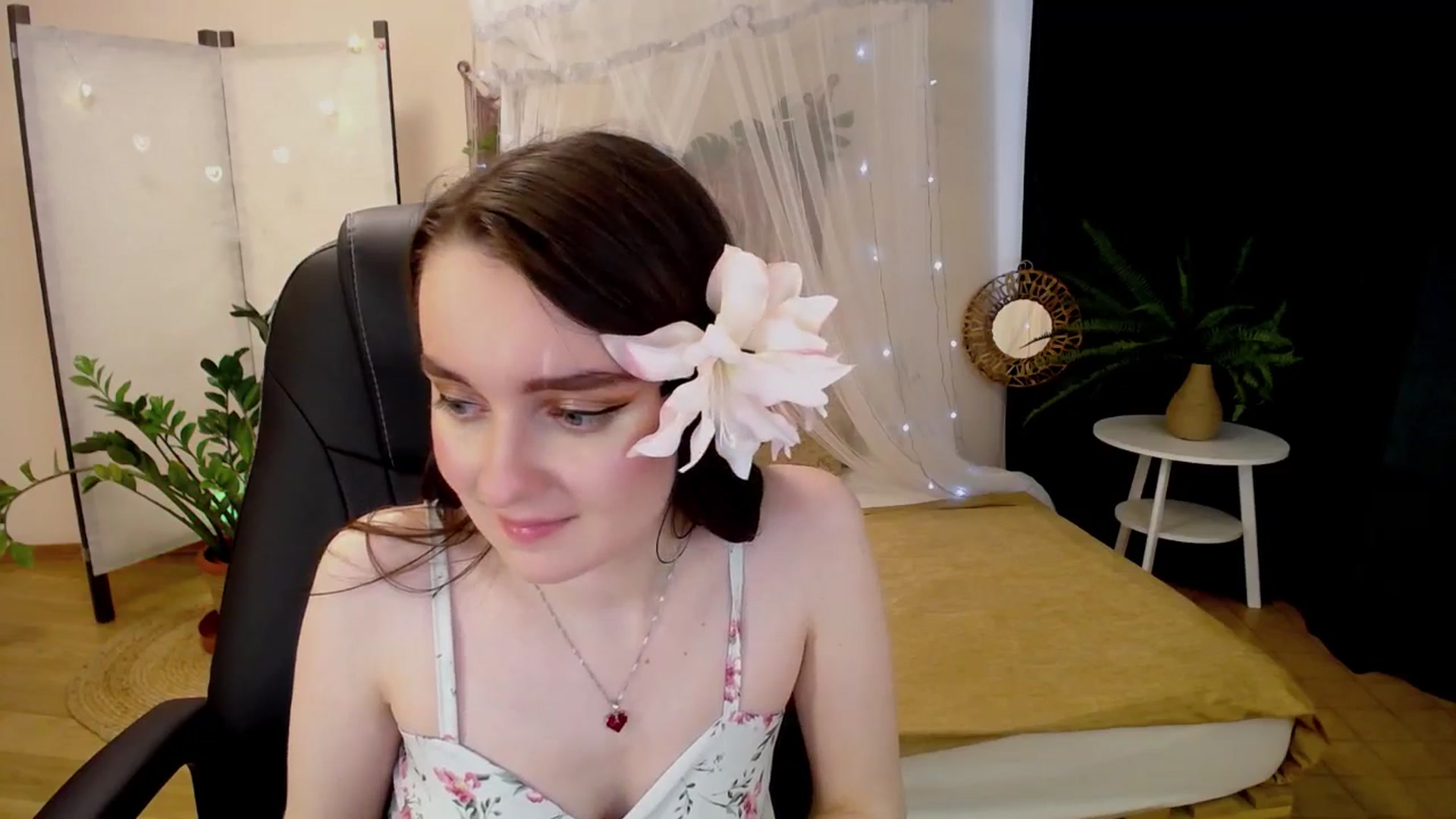 Gallery image thumbnail from Milim_Nava's myfreecams stream on, 04/02/2025, 11:08 image 8 of 20