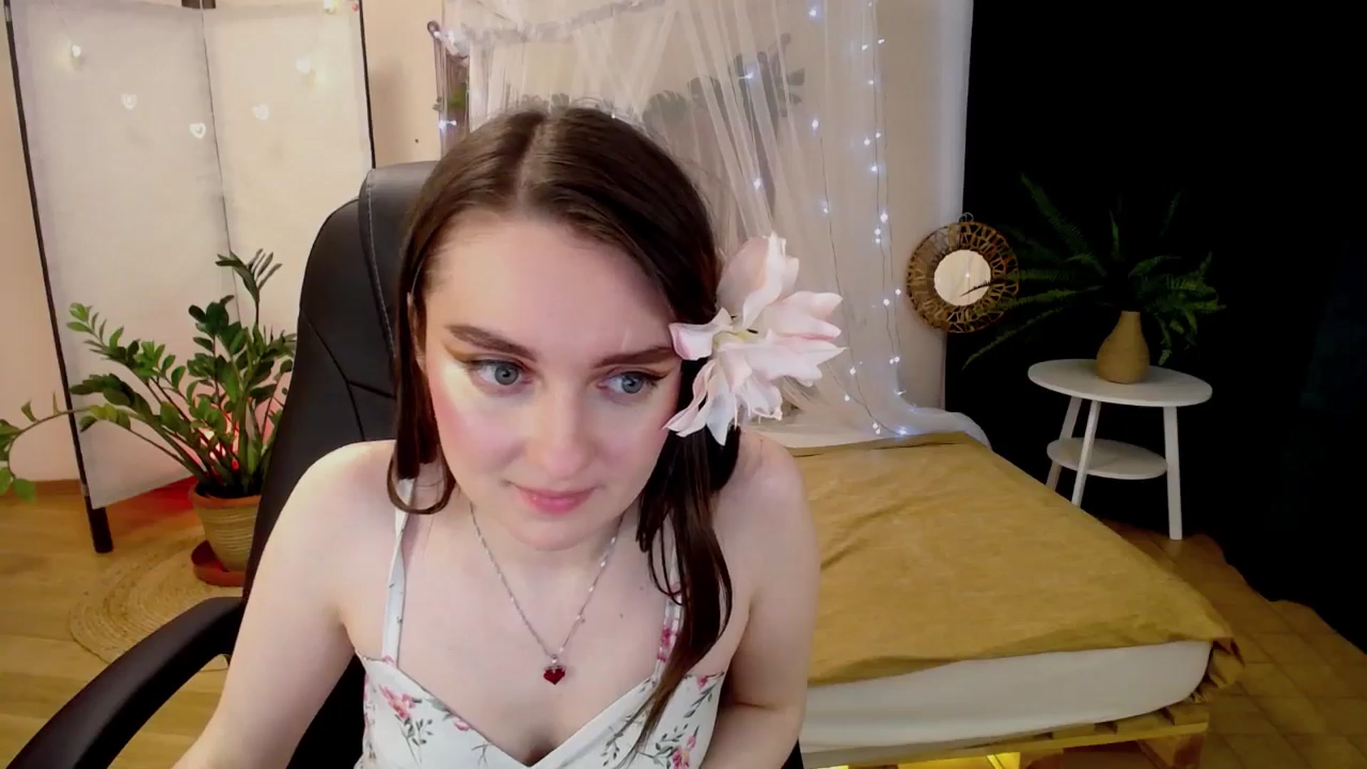 Gallery image thumbnail from Milim_Nava's myfreecams stream on, 04/02/2025, 11:28 image 7 of 20