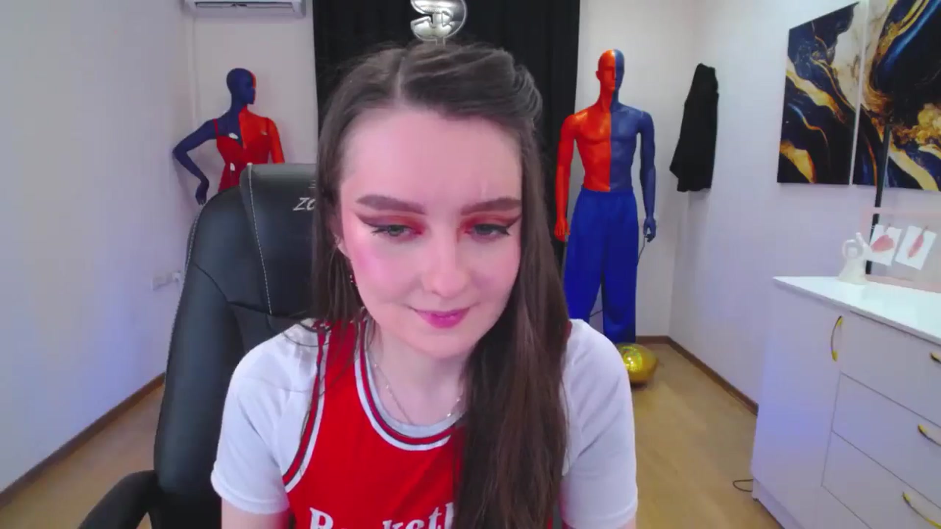 Gallery image thumbnail from Milim_Nava's myfreecams stream on, 04/03/2025, 08:02 image 17 of 20