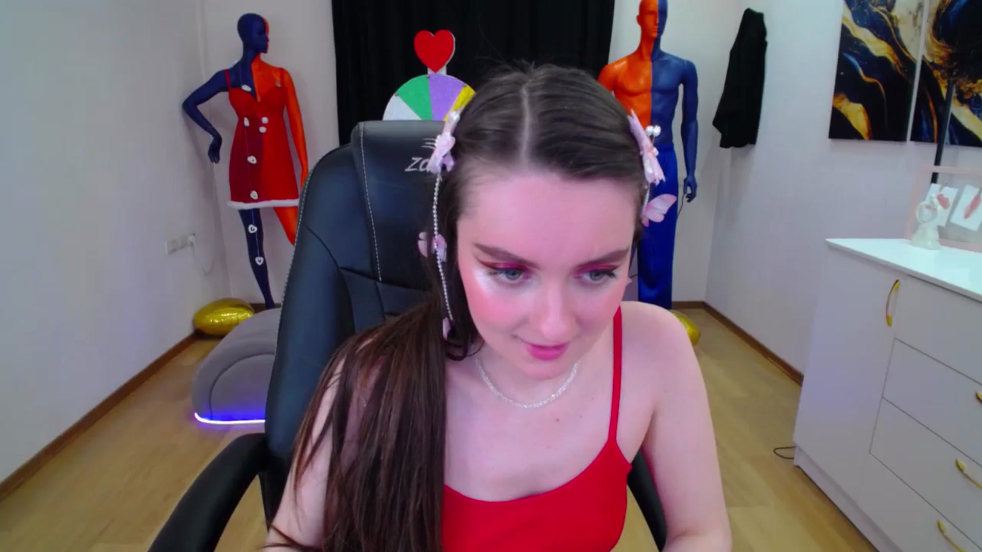 Gallery image thumbnail from Milim_Nava's myfreecams stream on, 04/04/2025, 09:53 image 15 of 20