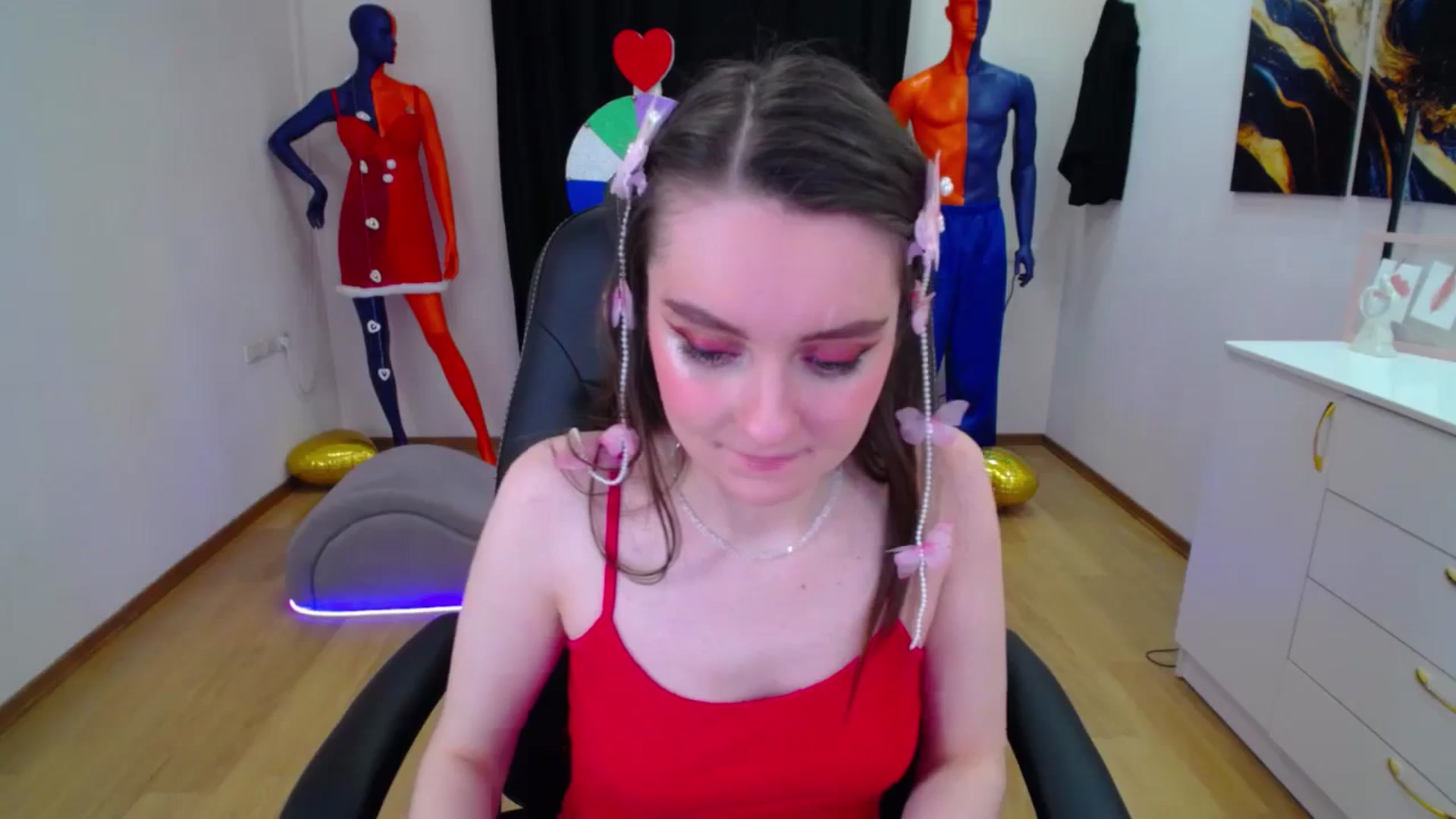 Gallery image thumbnail from Milim_Nava's myfreecams stream on, 04/04/2025, 09:53 image 11 of 20