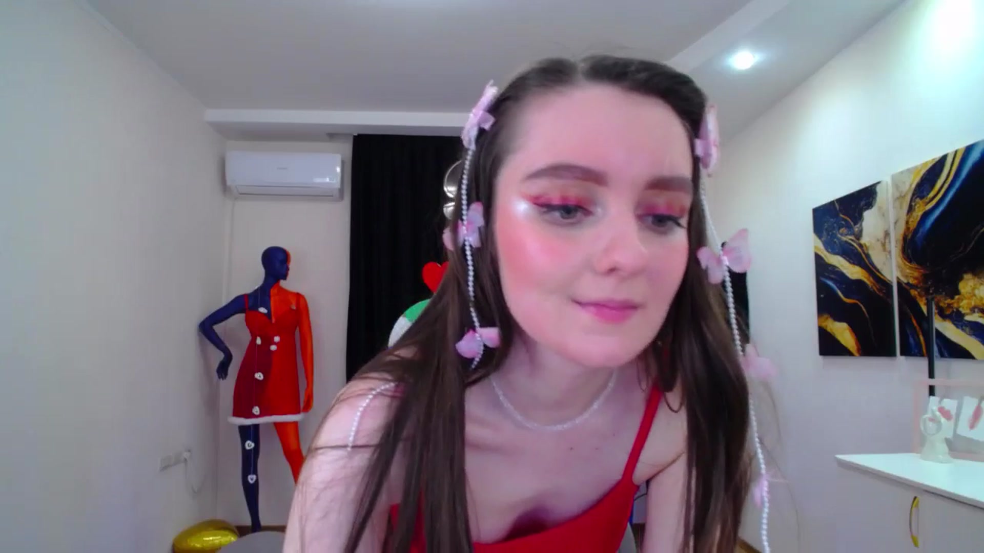Gallery image thumbnail from Milim_Nava's myfreecams stream on, 04/04/2025, 09:53 image 12 of 20