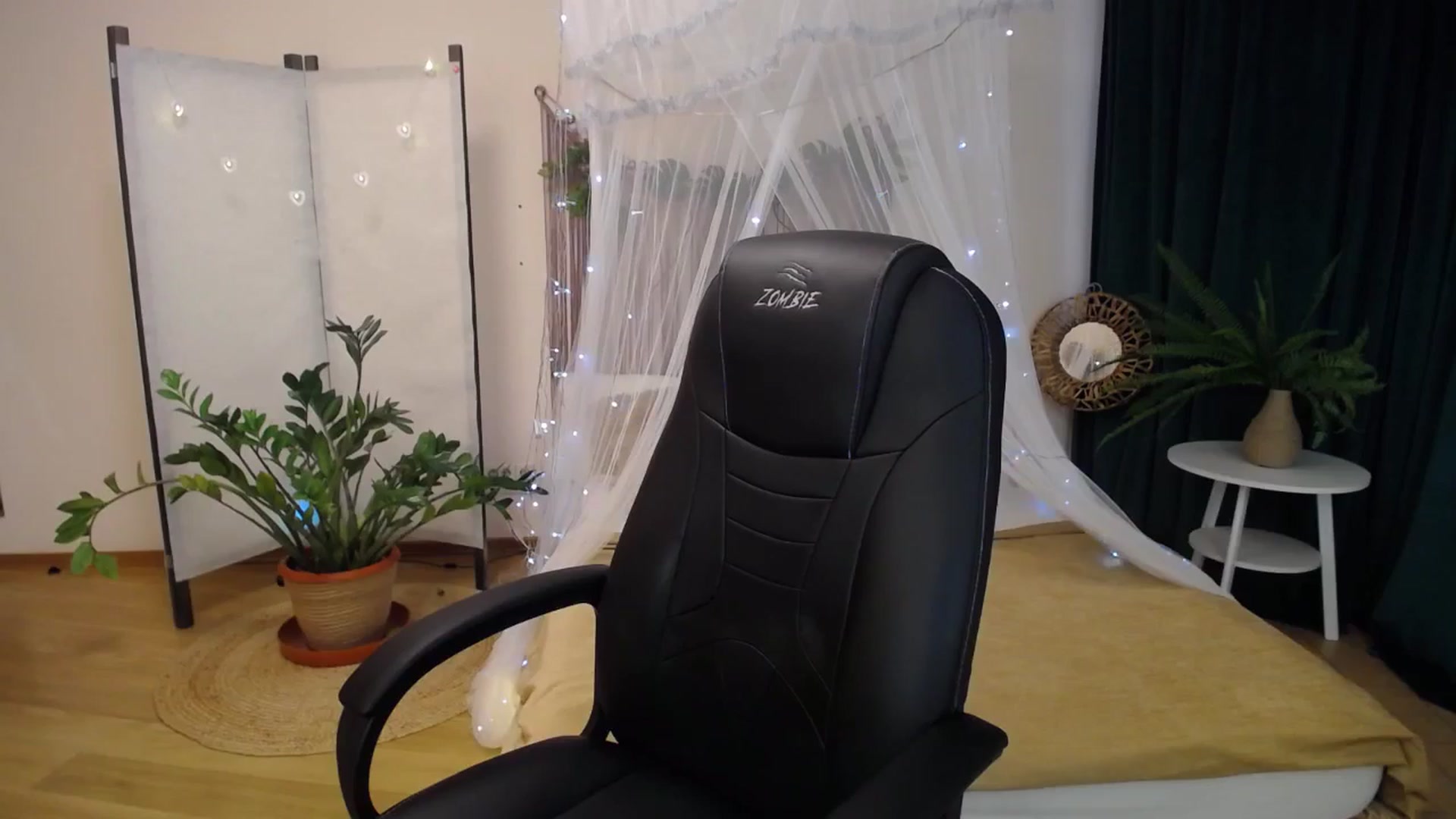 Gallery image thumbnail from Milim_Nava's myfreecams stream on, 04/06/2025, 10:29 image 20 of 20