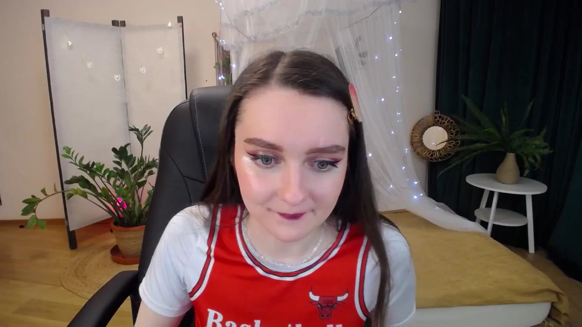 Gallery image thumbnail from Milim_Nava's myfreecams stream on, 04/06/2025, 16:05 image 13 of 20
