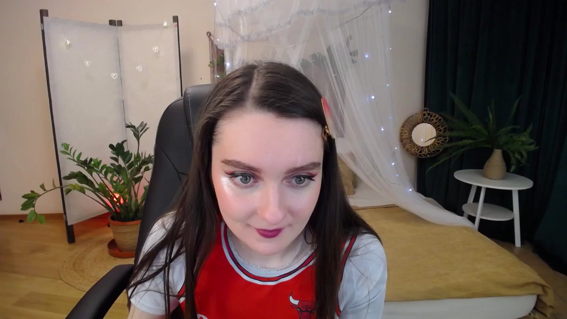 Gallery image thumbnail from Milim_Nava's myfreecams stream on, 04/06/2025, 16:05 image 16 of 20