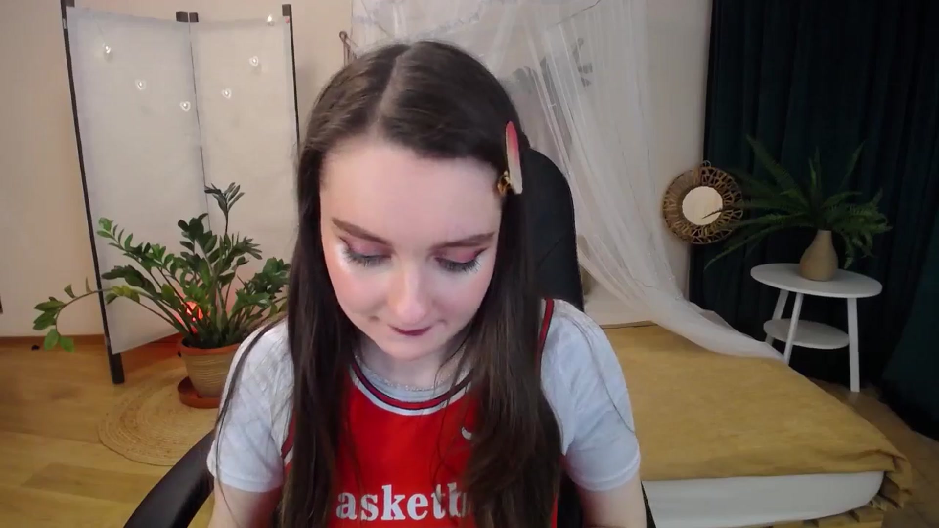 Gallery image thumbnail from Milim_Nava's myfreecams stream on, 04/06/2025, 16:47 image 8 of 20