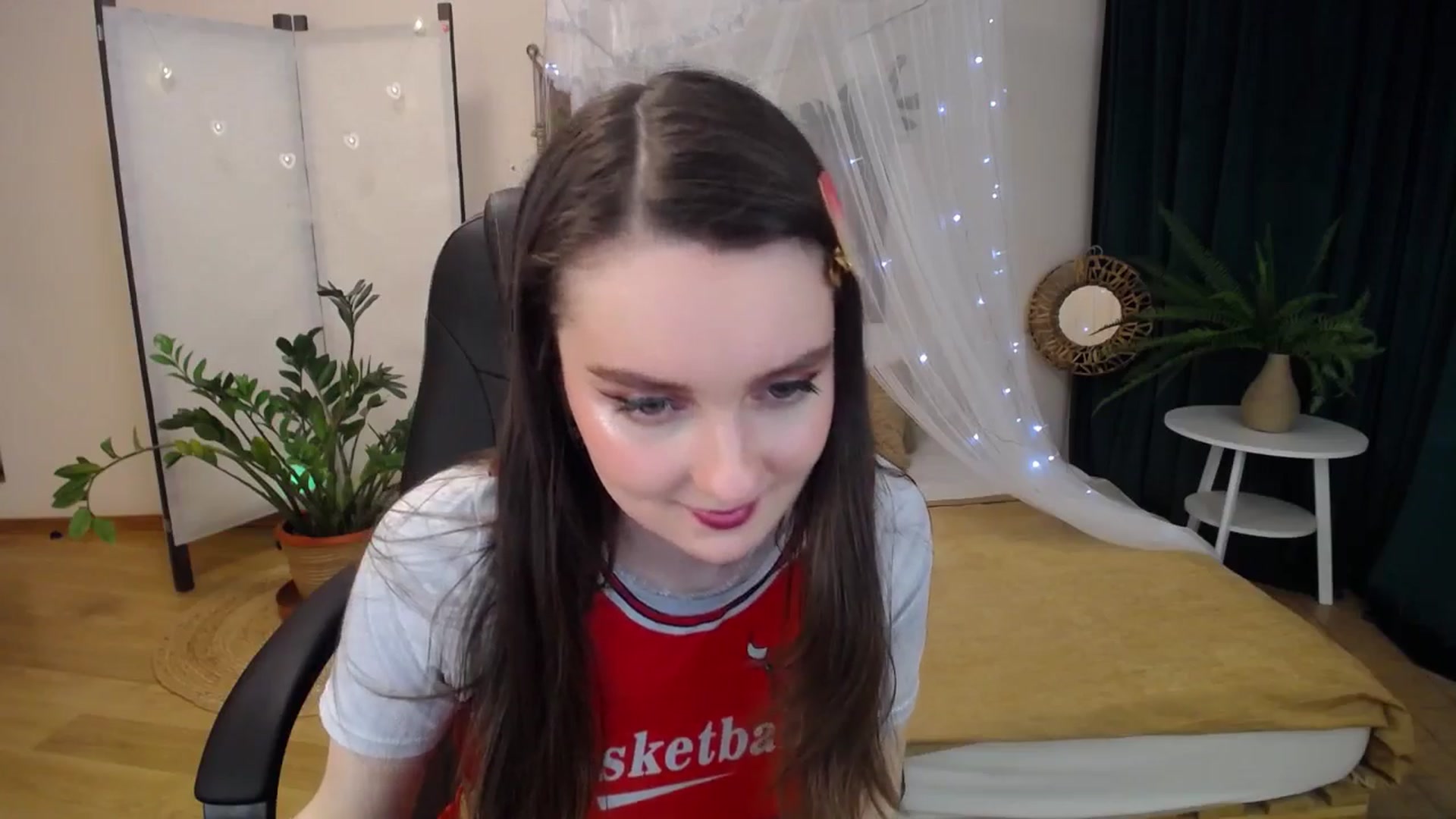 Gallery image thumbnail from Milim_Nava's myfreecams stream on, 04/06/2025, 16:47 image 3 of 20