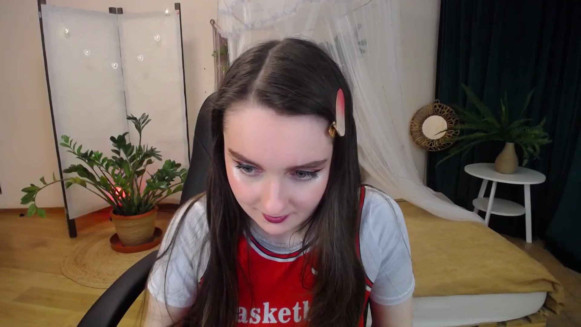 Gallery image thumbnail from Milim_Nava's myfreecams stream on, 04/06/2025, 16:47 image 7 of 20