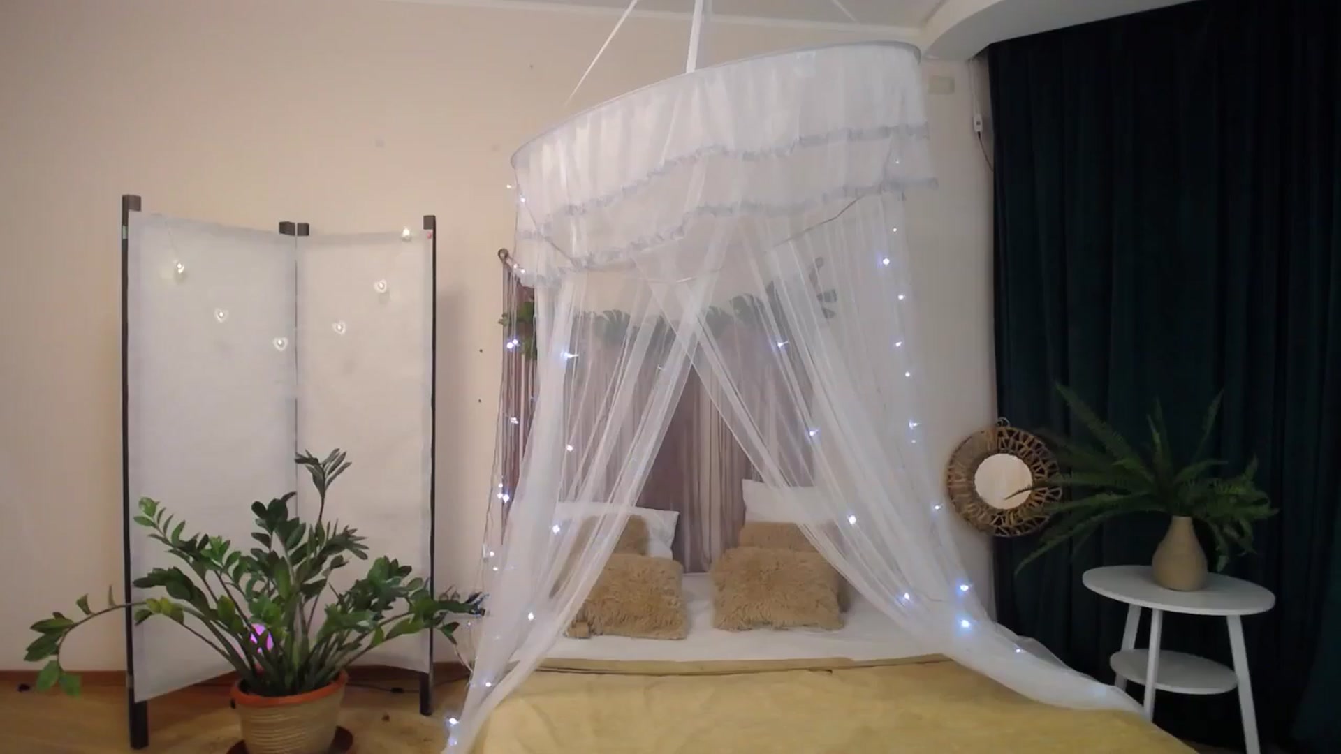 Gallery image thumbnail from Milim_Nava's myfreecams stream on, 04/06/2025, 16:47 image 4 of 20