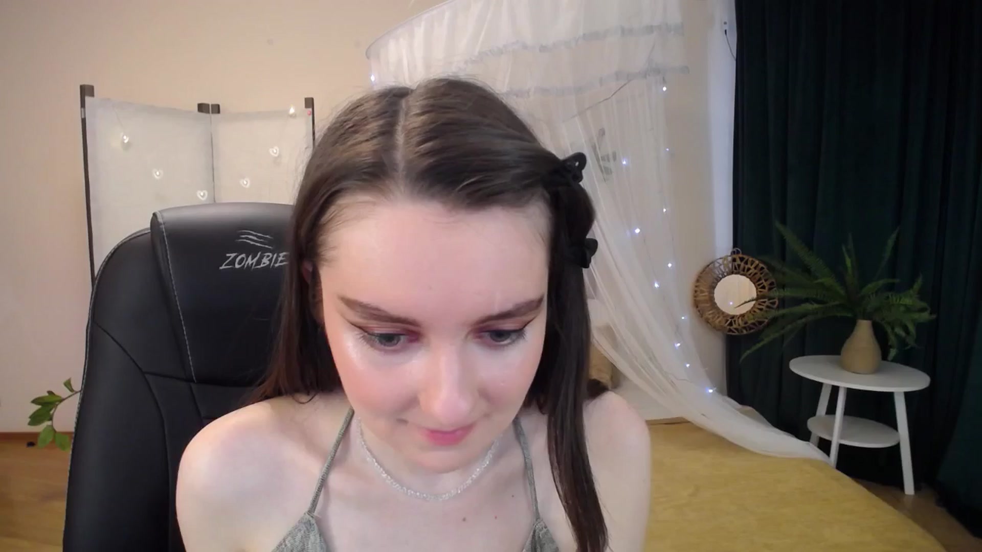 Gallery image thumbnail from Milim_Nava's myfreecams stream on, 04/07/2025, 08:50 image 5 of 20