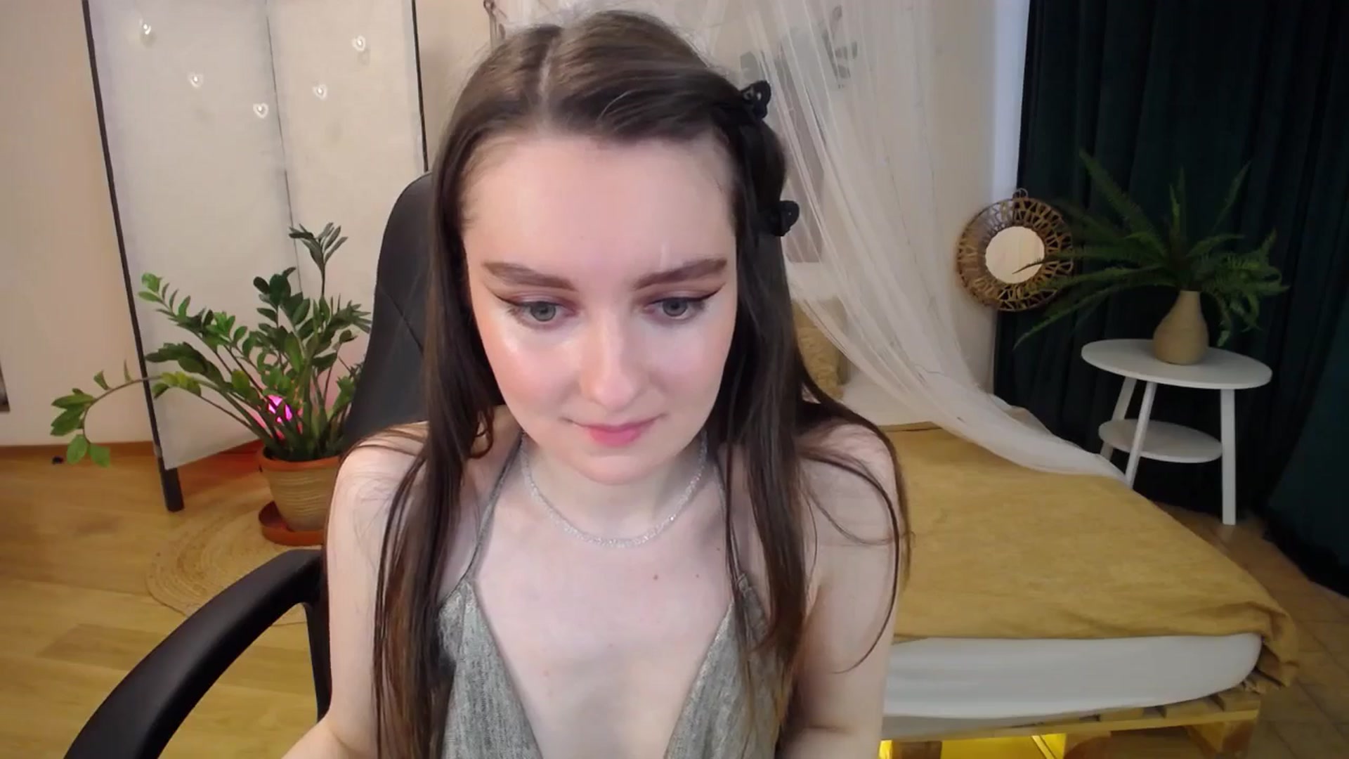 Gallery image thumbnail from Milim_Nava's myfreecams stream on, 04/07/2025, 08:50 image 3 of 20