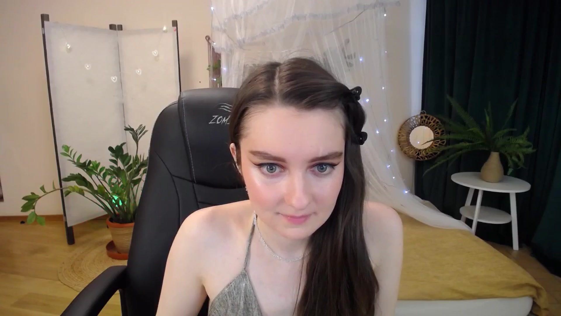 Gallery image thumbnail from Milim_Nava's myfreecams stream on, 04/07/2025, 10:02 image 20 of 20