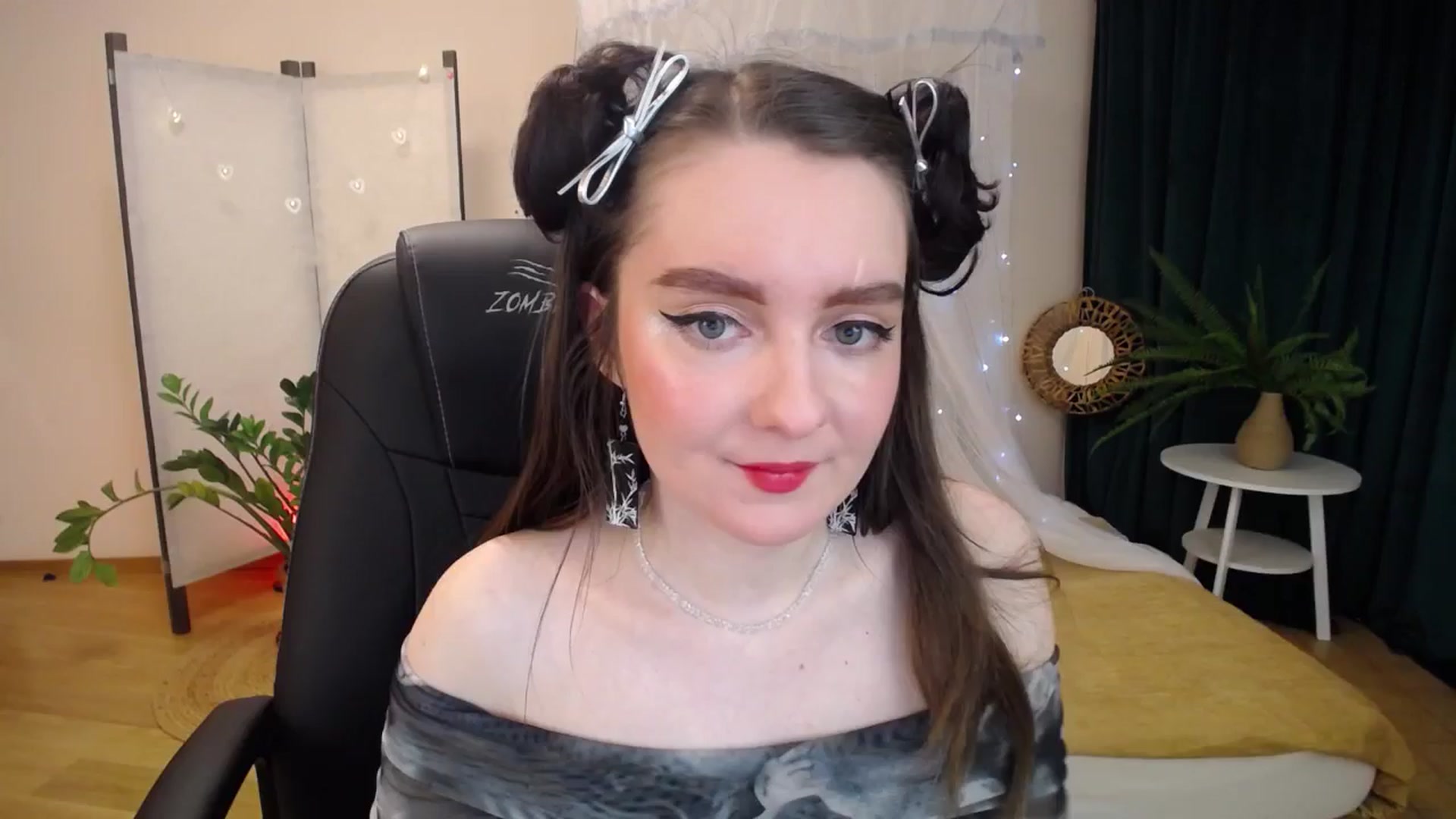 Gallery image thumbnail from Milim_Nava's myfreecams stream on, 04/11/2025, 18:56 image 1 of 20