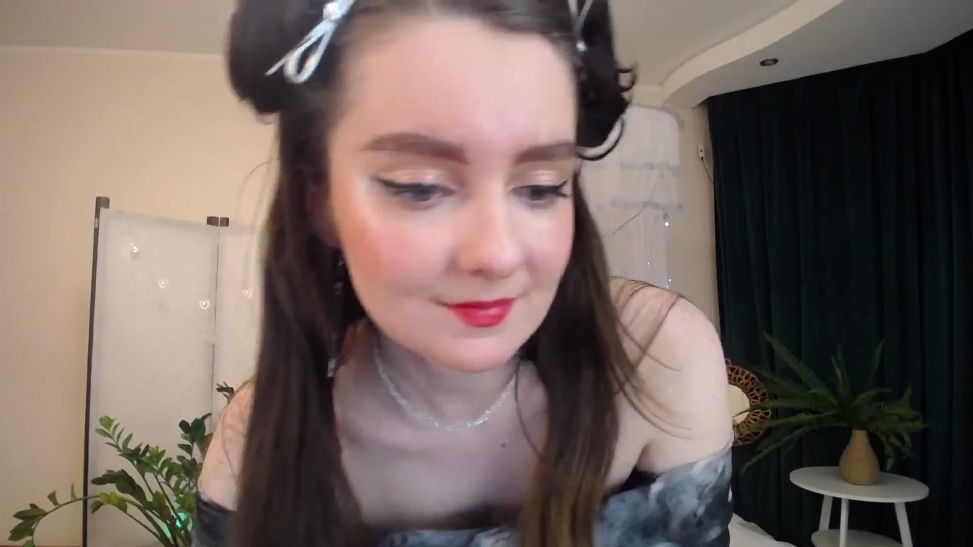 Gallery image thumbnail from Milim_Nava's myfreecams stream on, 04/11/2025, 18:56 image 17 of 20