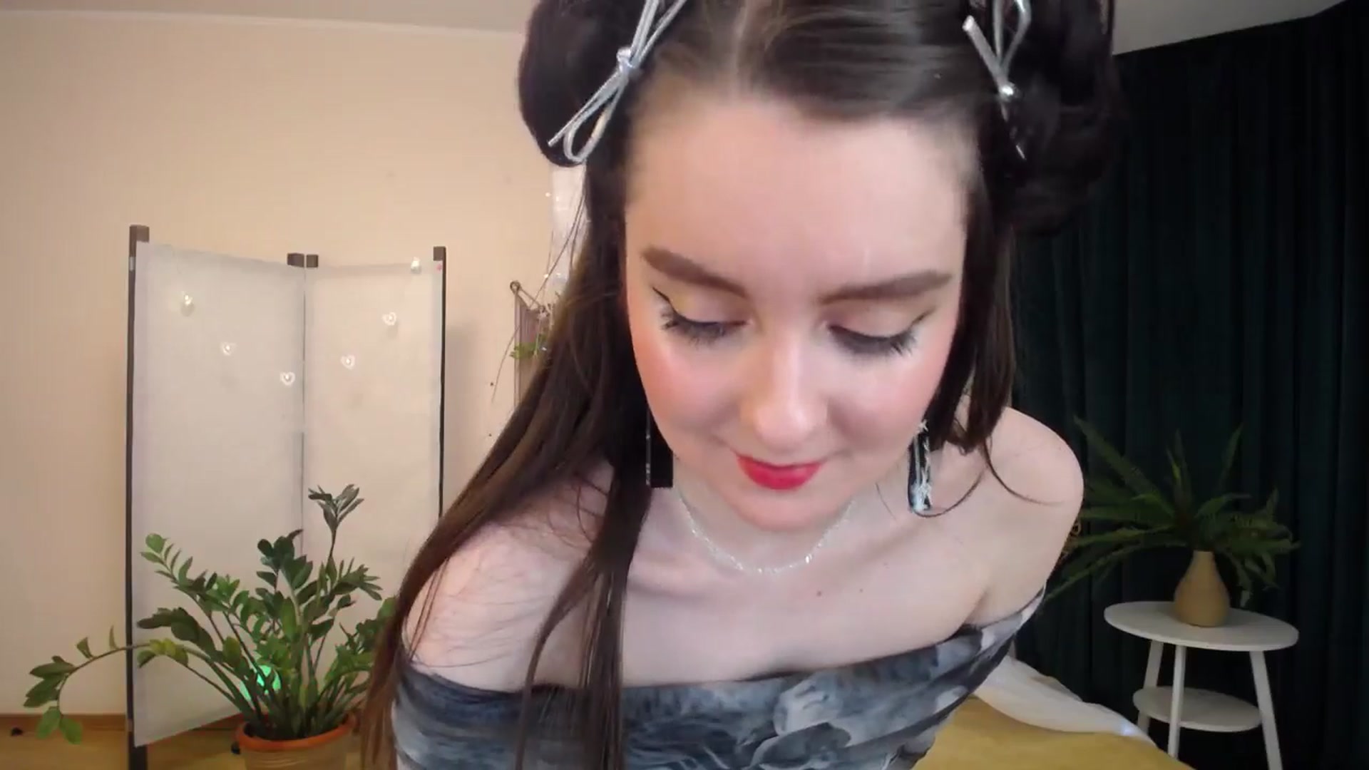 Gallery image thumbnail from Milim_Nava's myfreecams stream on, 04/11/2025, 18:56 image 15 of 20
