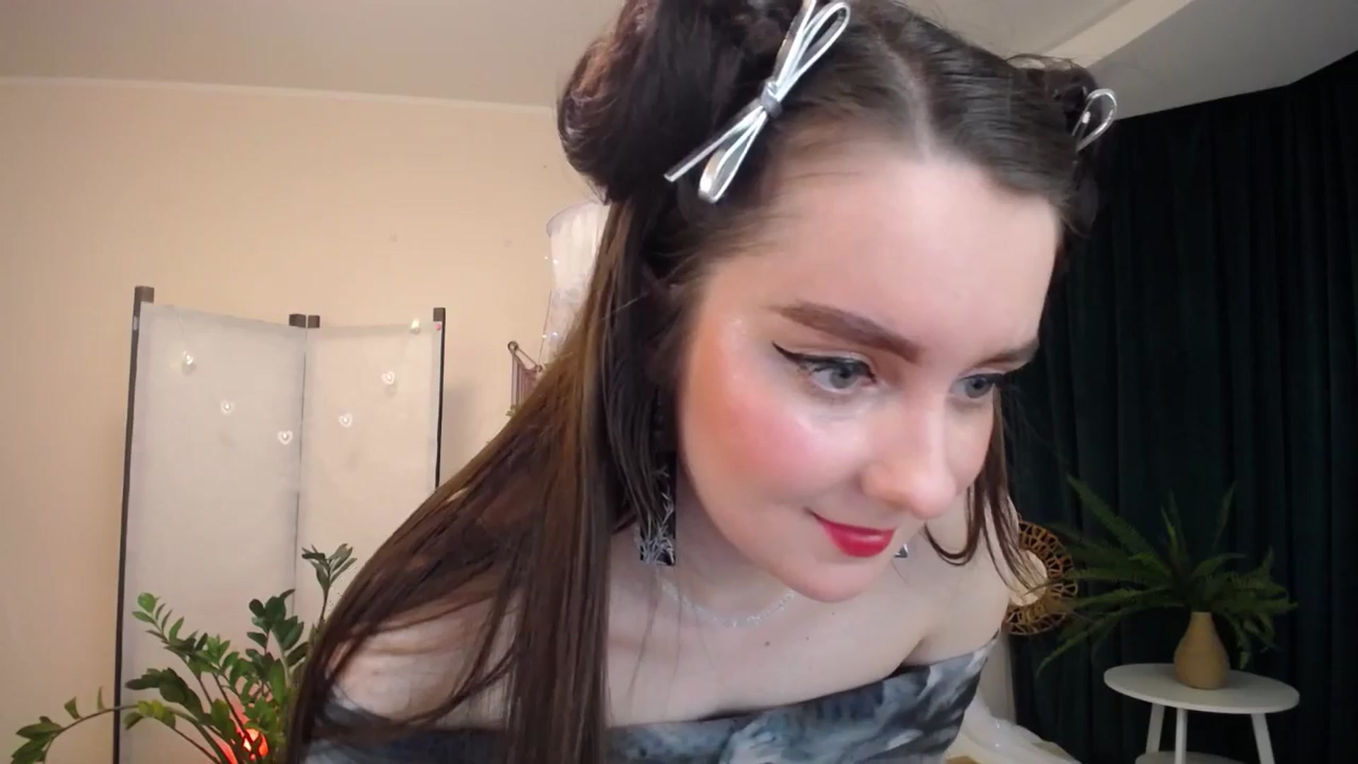 Gallery image thumbnail from Milim_Nava's myfreecams stream on, 04/11/2025, 18:56 image 6 of 20