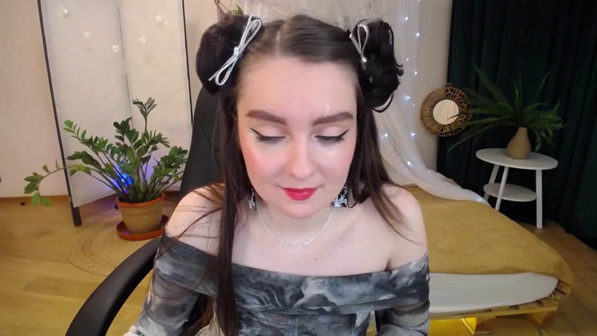 Gallery image thumbnail from Milim_Nava's myfreecams stream on, 04/11/2025, 18:56 image 9 of 20