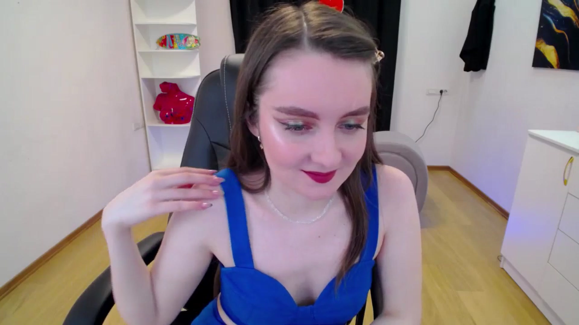 Gallery image thumbnail from Milim_Nava's myfreecams stream on, 04/12/2025, 20:56 image 6 of 20
