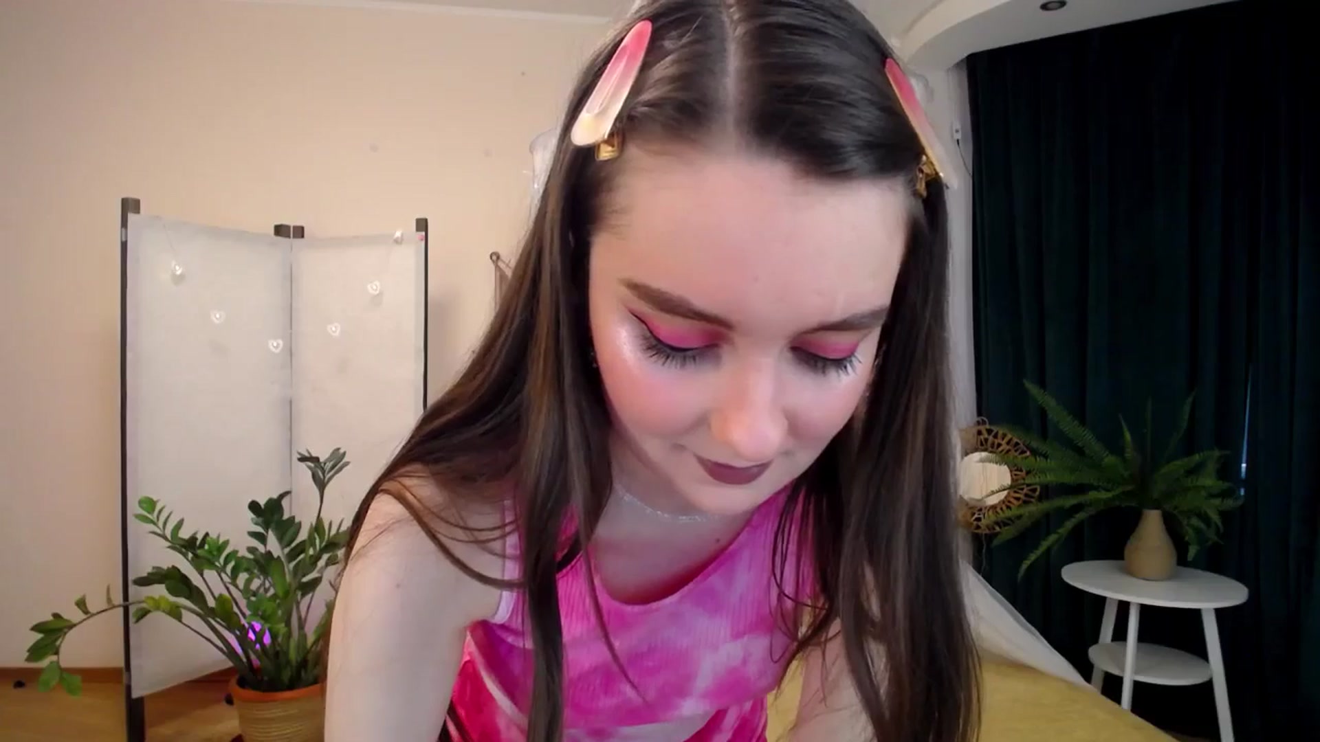 Gallery image thumbnail from Milim_Nava's myfreecams stream on, 04/13/2025, 13:04 image 3 of 20