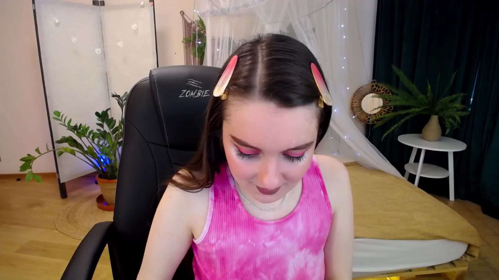 Gallery image thumbnail from Milim_Nava's myfreecams stream on, 04/13/2025, 13:04 image 8 of 20