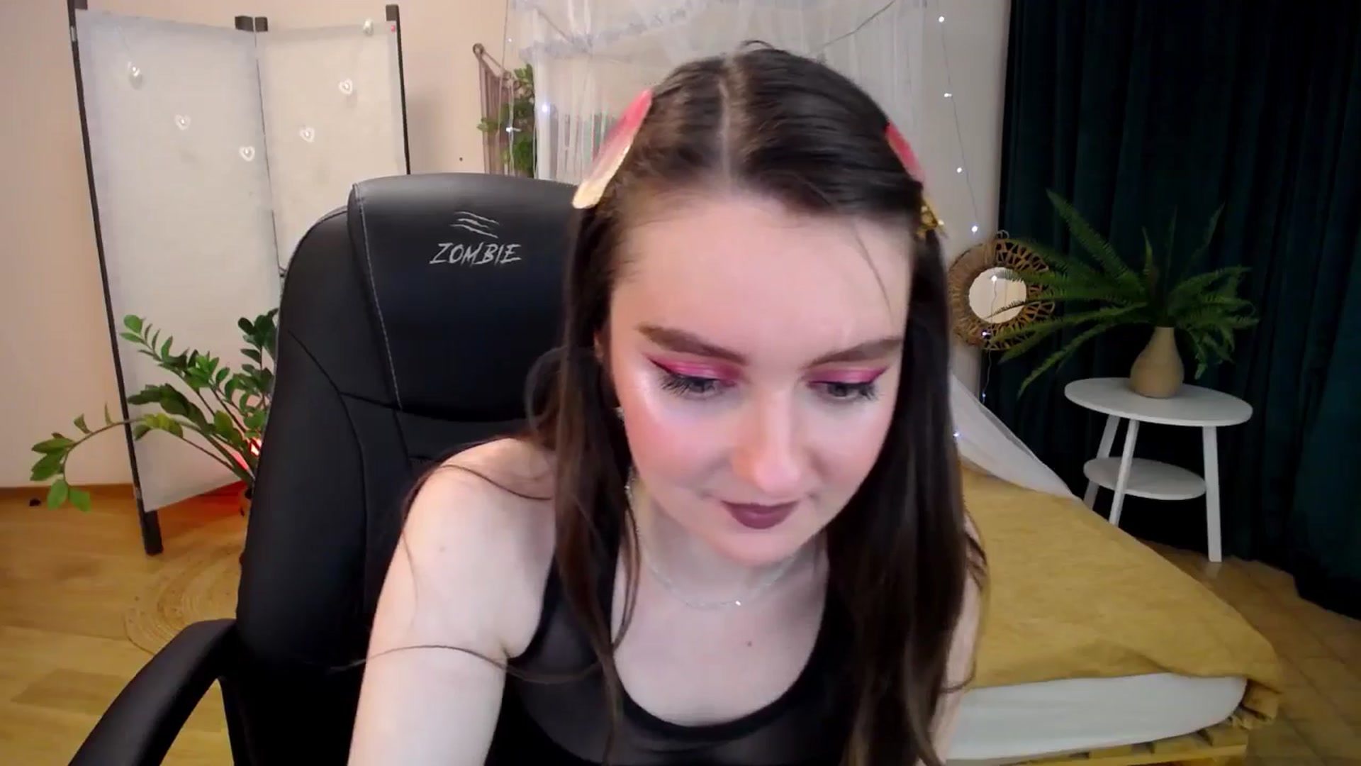 Gallery image thumbnail from Milim_Nava's myfreecams stream on, 04/13/2025, 16:33 image 13 of 20