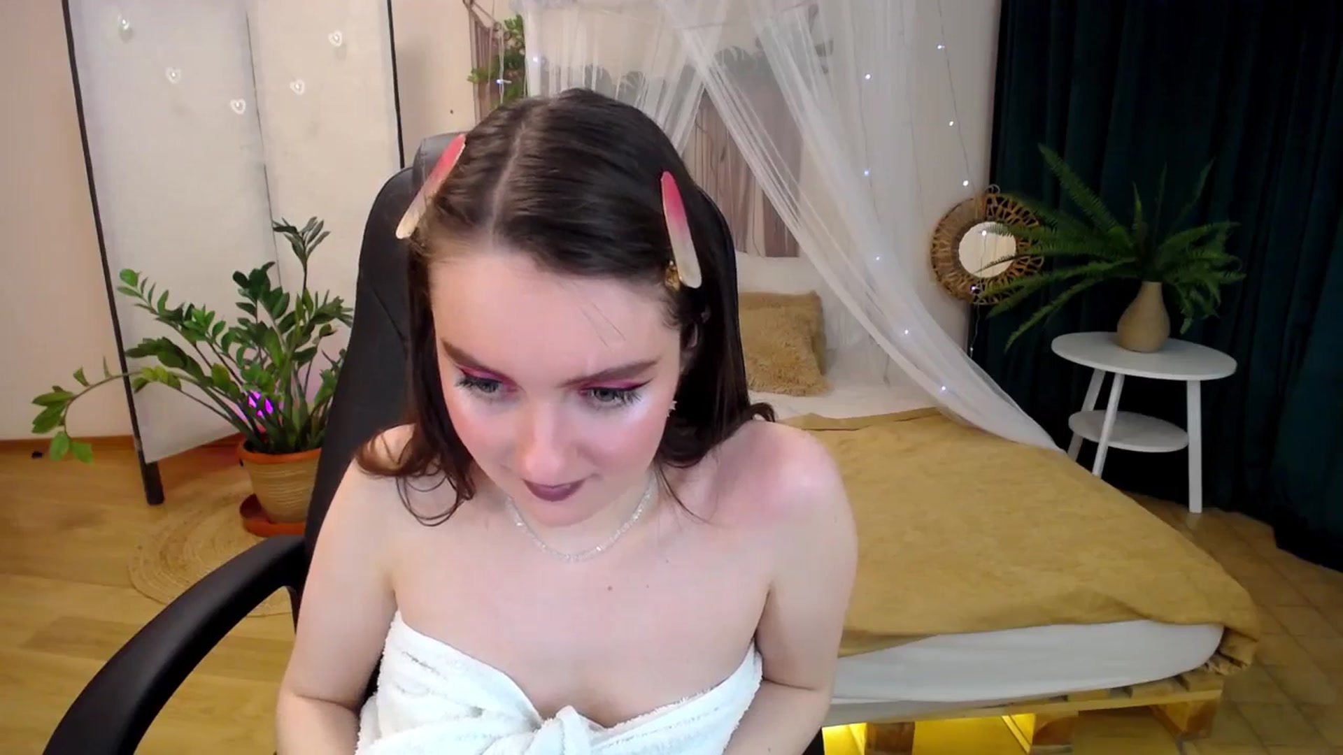 Gallery image thumbnail from Milim_Nava's myfreecams stream on, 04/13/2025, 16:33 image 20 of 20