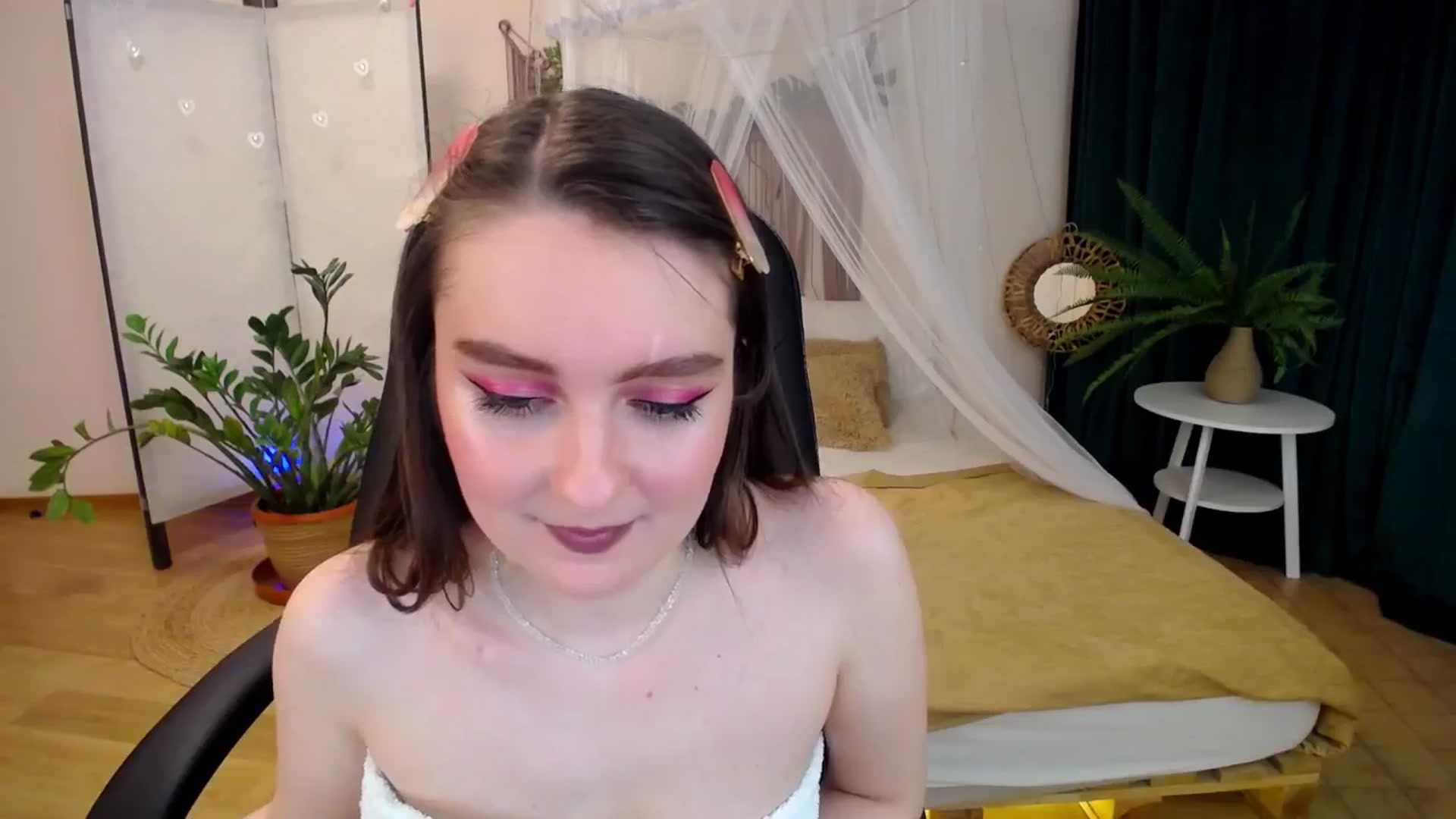 Gallery image thumbnail from Milim_Nava's myfreecams stream on, 04/13/2025, 18:49 image 4 of 20