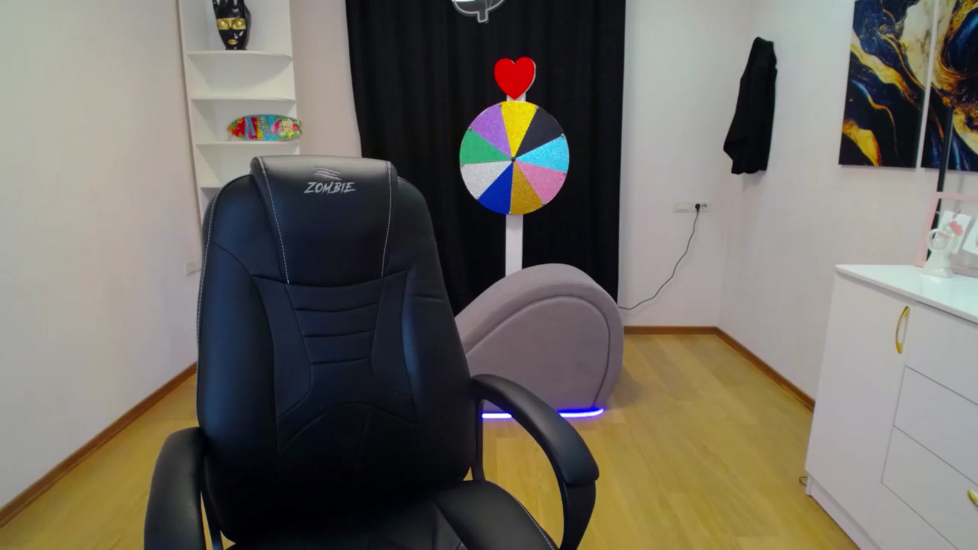 Gallery image thumbnail from Milim_Nava's myfreecams stream on, 04/15/2025, 08:20 image 17 of 20