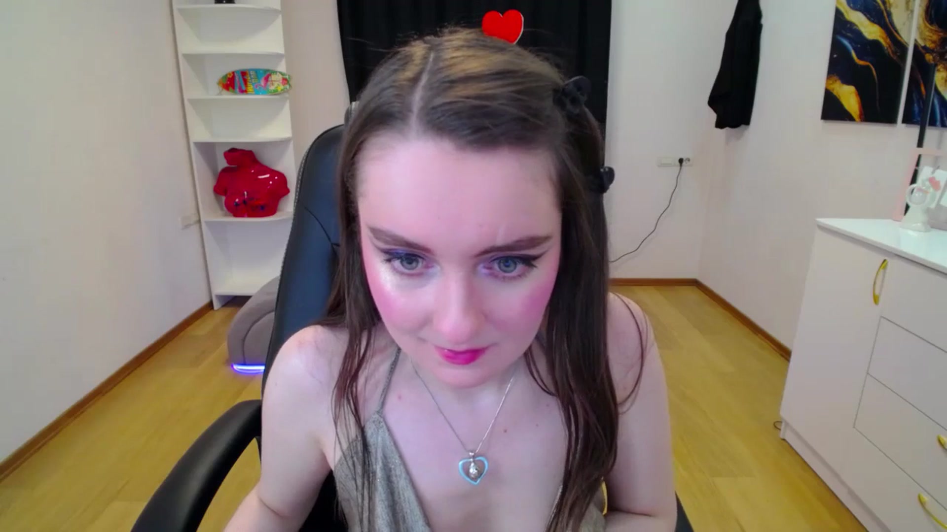 Gallery image thumbnail from Milim_Nava's myfreecams stream on, 04/15/2025, 09:55 image 7 of 20