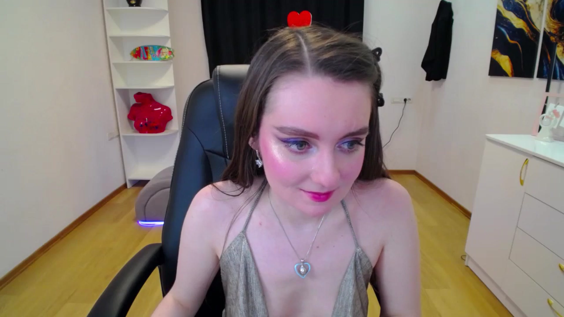 Gallery image thumbnail from Milim_Nava's myfreecams stream on, 04/15/2025, 09:55 image 2 of 20
