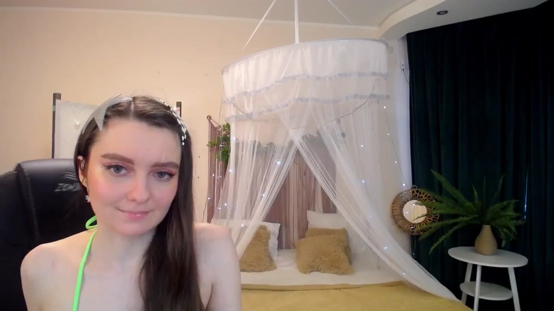 Gallery image thumbnail from Milim_Nava's myfreecams stream on, 04/16/2025, 09:49 image 4 of 20