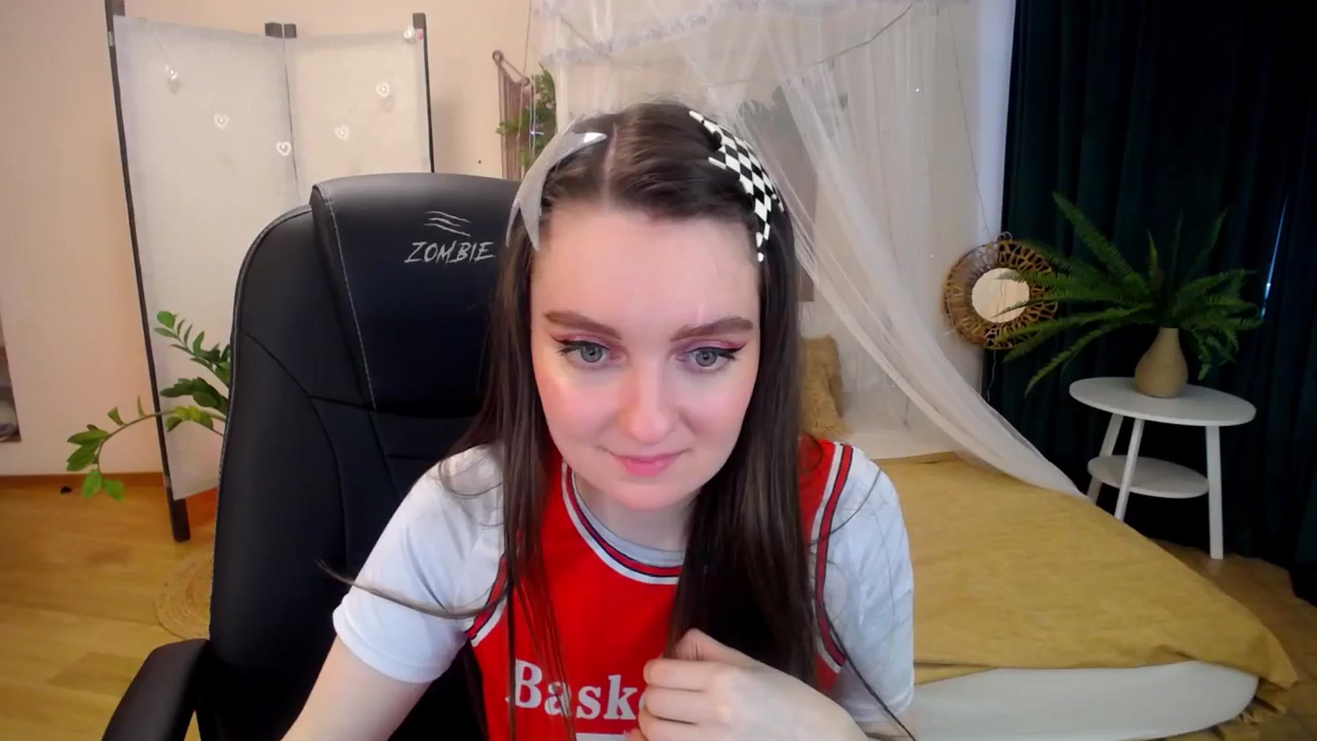 Gallery image thumbnail from Milim_Nava's myfreecams stream on, 04/16/2025, 09:49 image 16 of 20